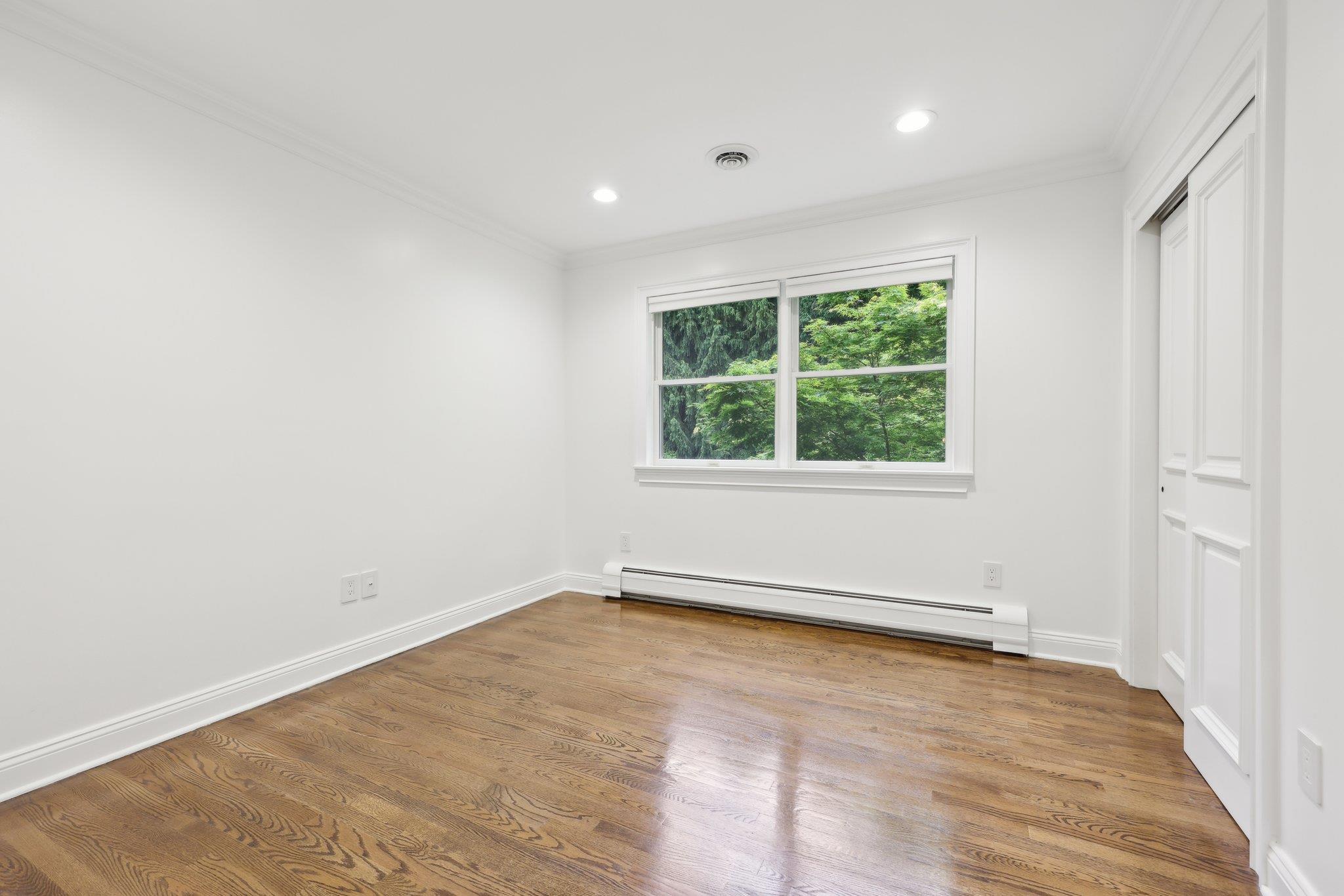 Single Family Sandstone  Rockland County, NY 10956, MLS-861396-33