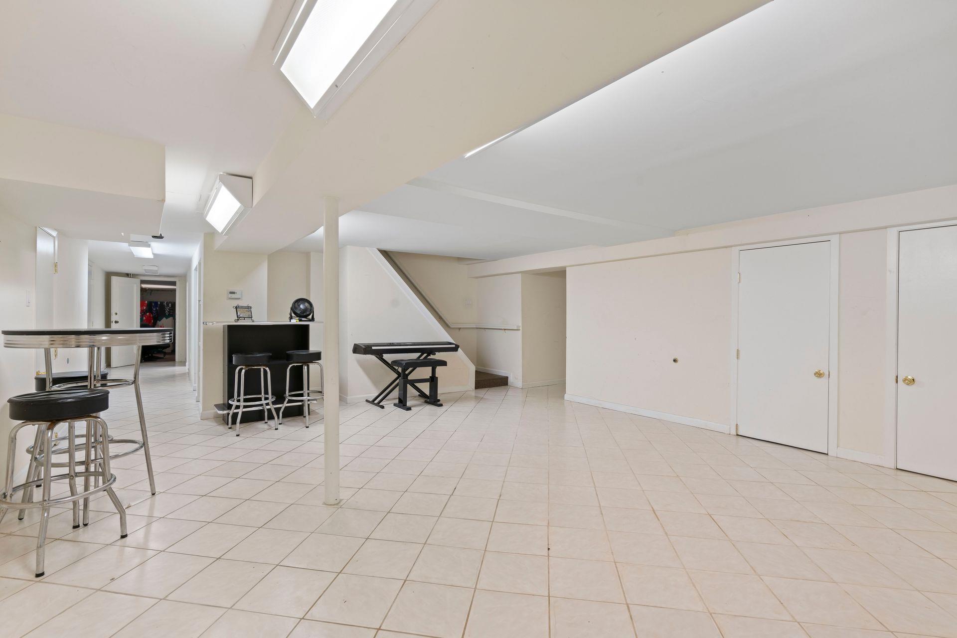 Single Family Darby  Suffolk County, NY 11746, MLS-861400-31