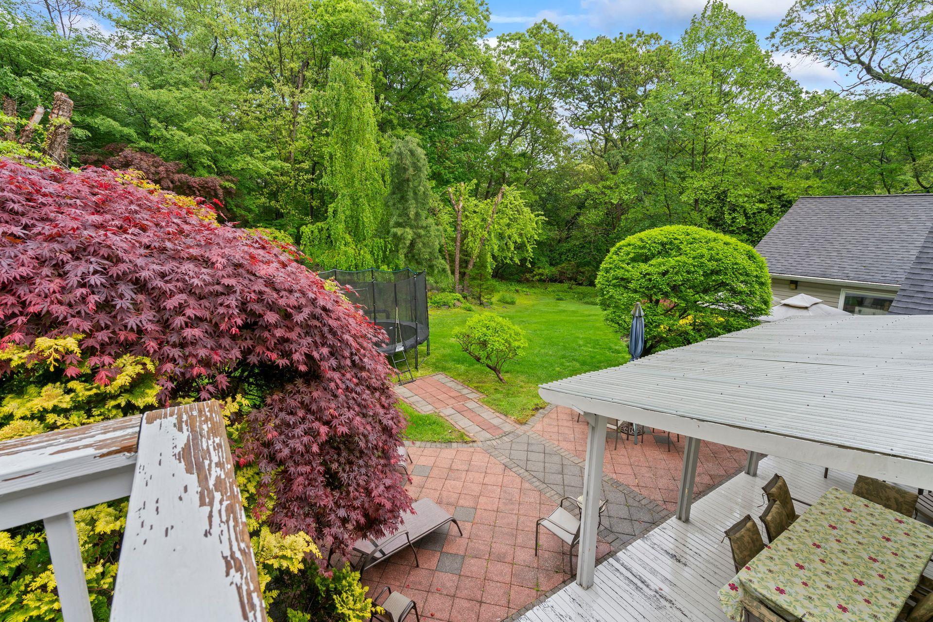 Single Family Darby  Suffolk County, NY 11746, MLS-861400-35