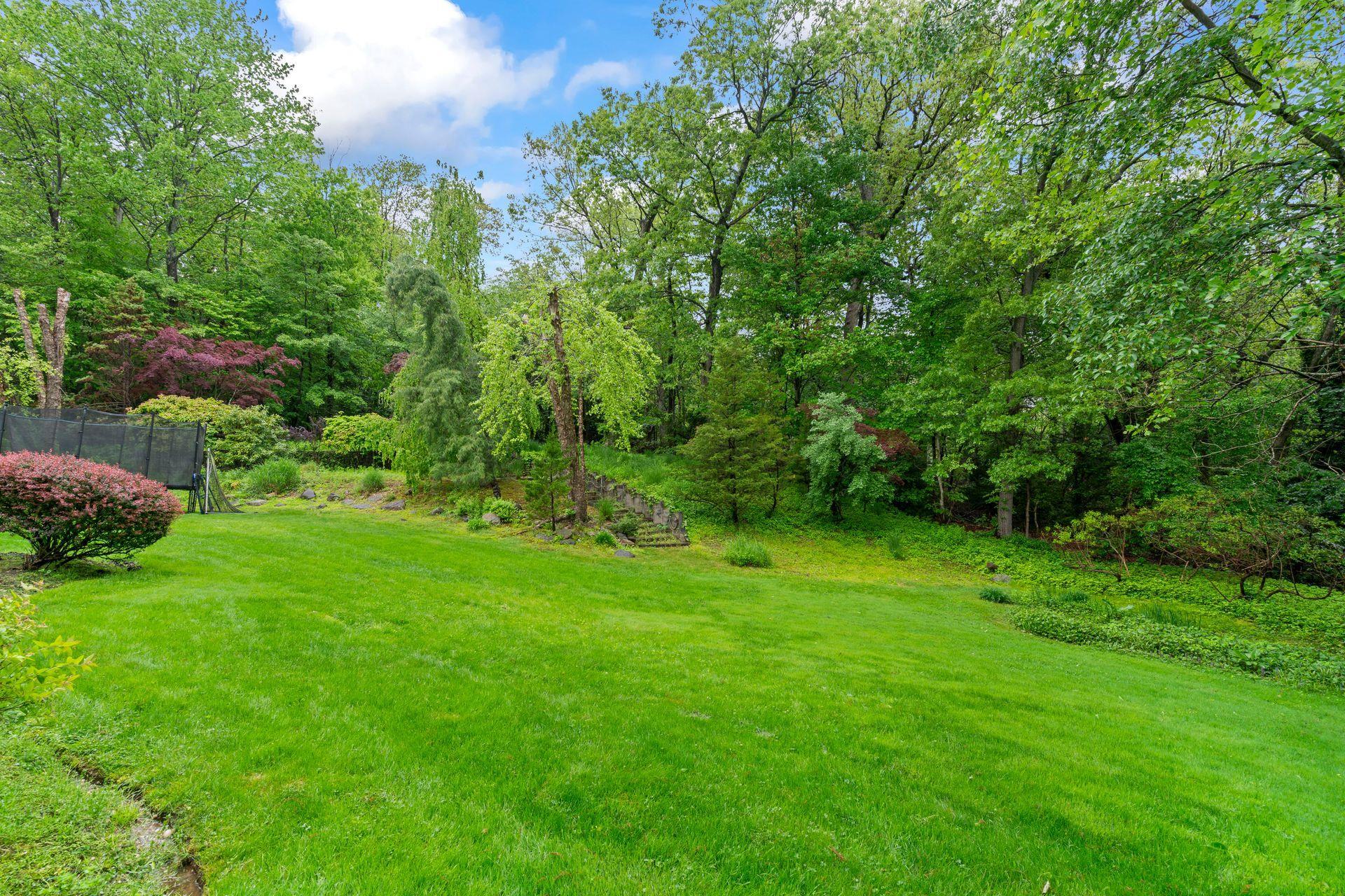 Single Family Darby  Suffolk County, NY 11746, MLS-861400-38