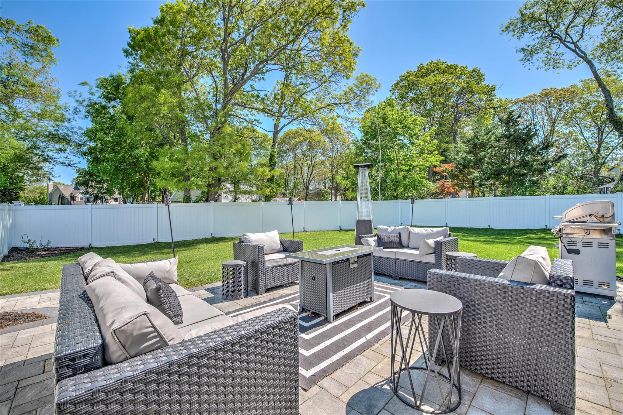 Single Family Folsom  Suffolk County, NY 11727, MLS-861412-18