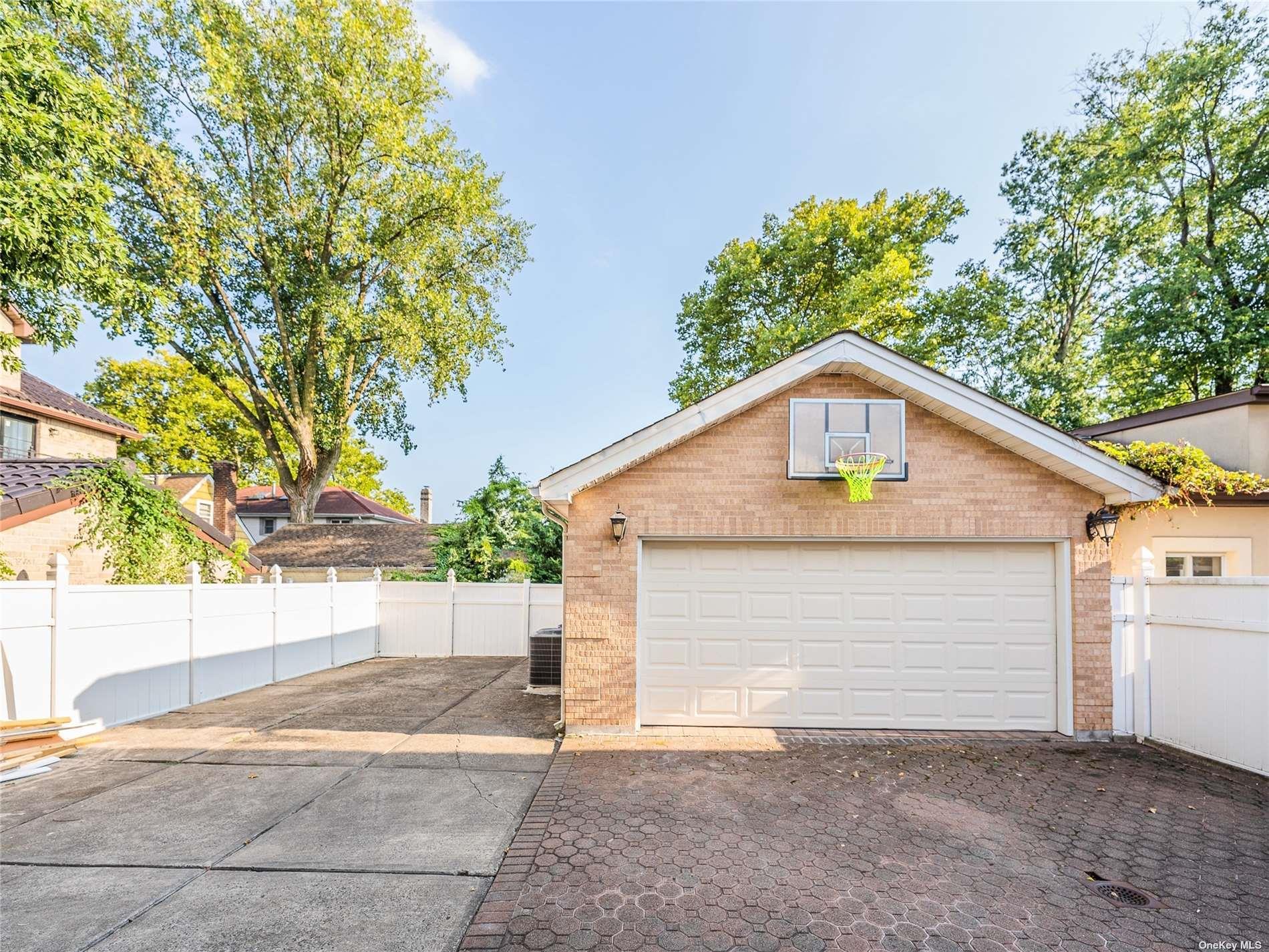 Single Family 35th  Queens, NY 11361, MLS-861428-16