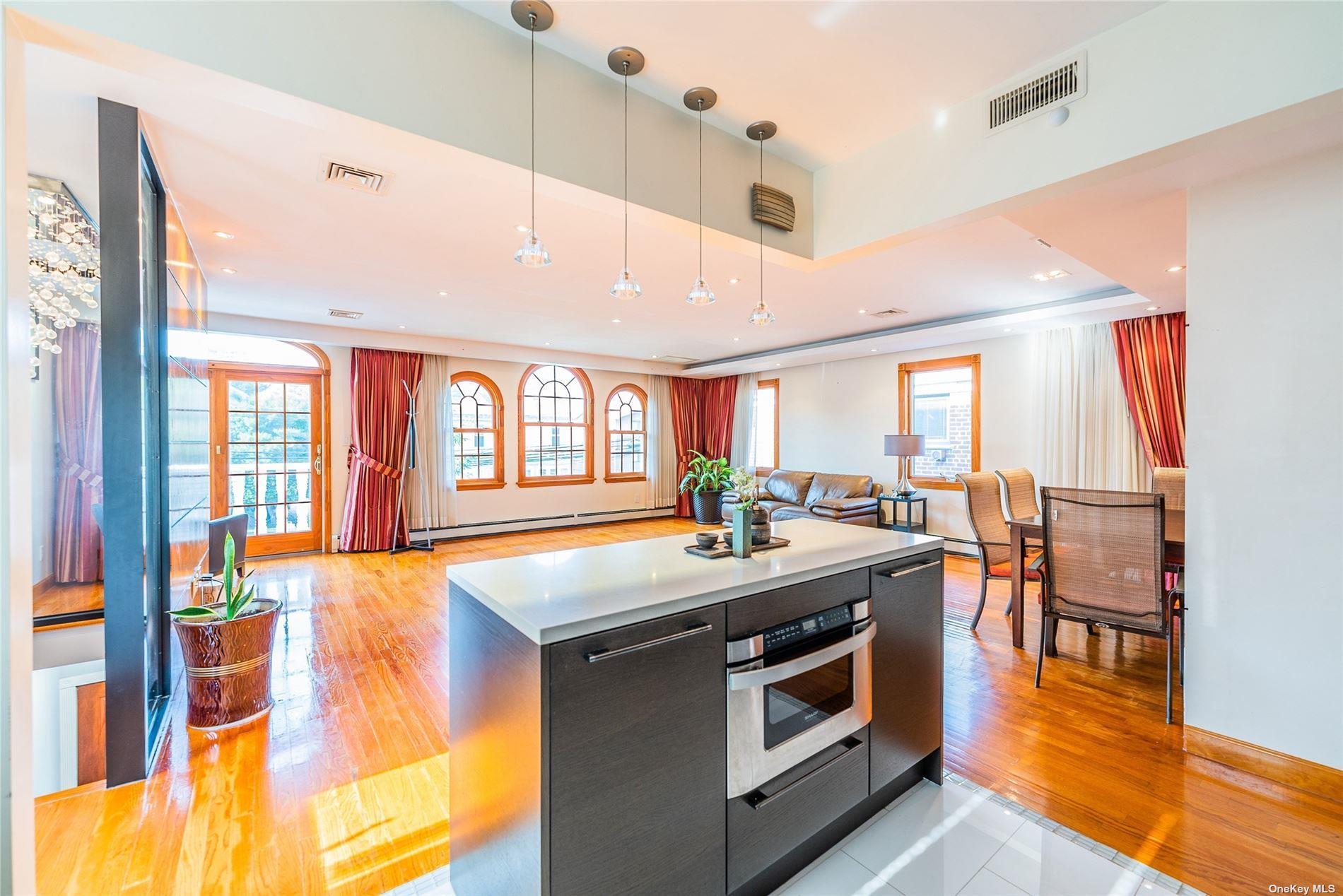 Single Family 35th  Queens, NY 11361, MLS-861428-3