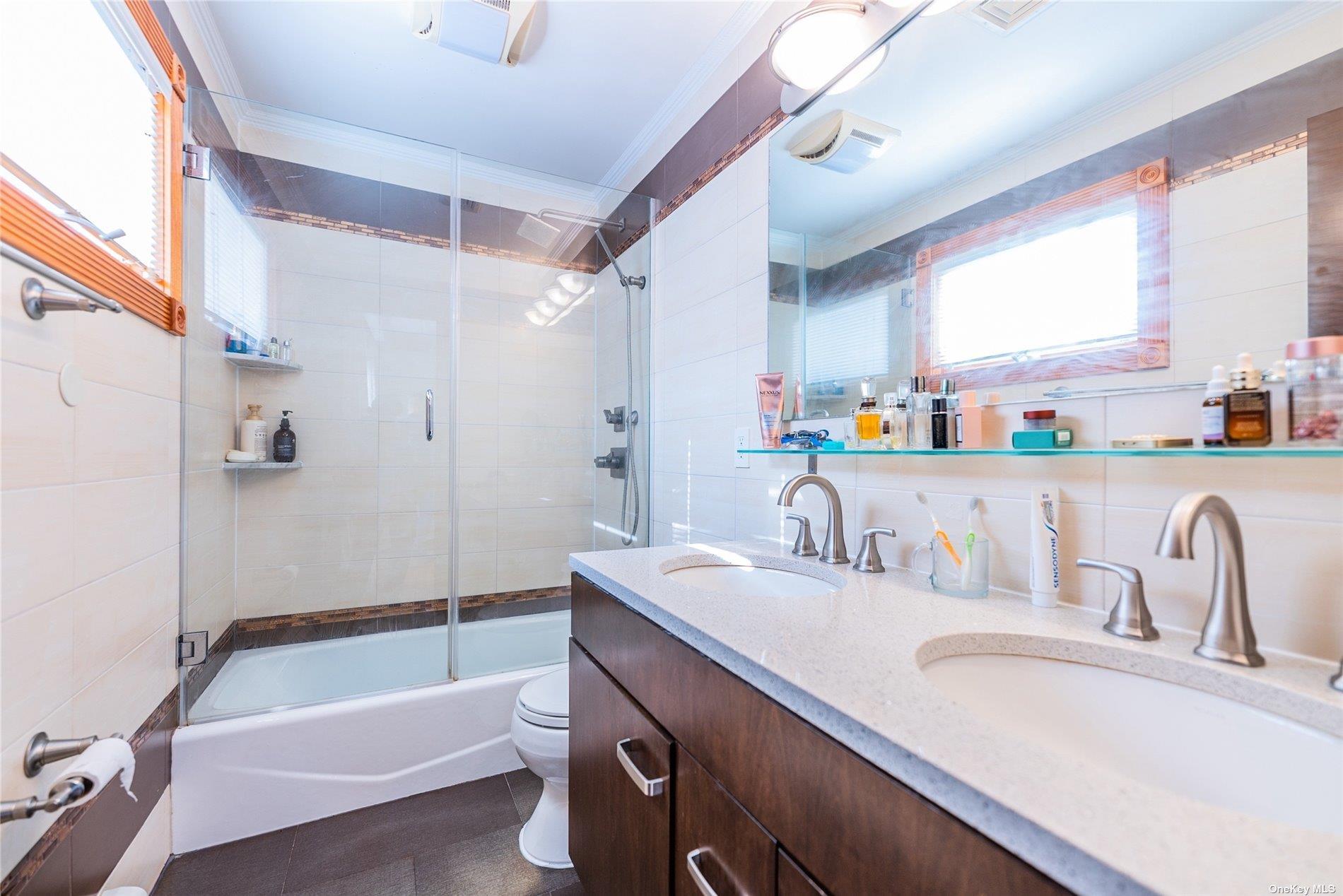 Single Family 35th  Queens, NY 11361, MLS-861428-8