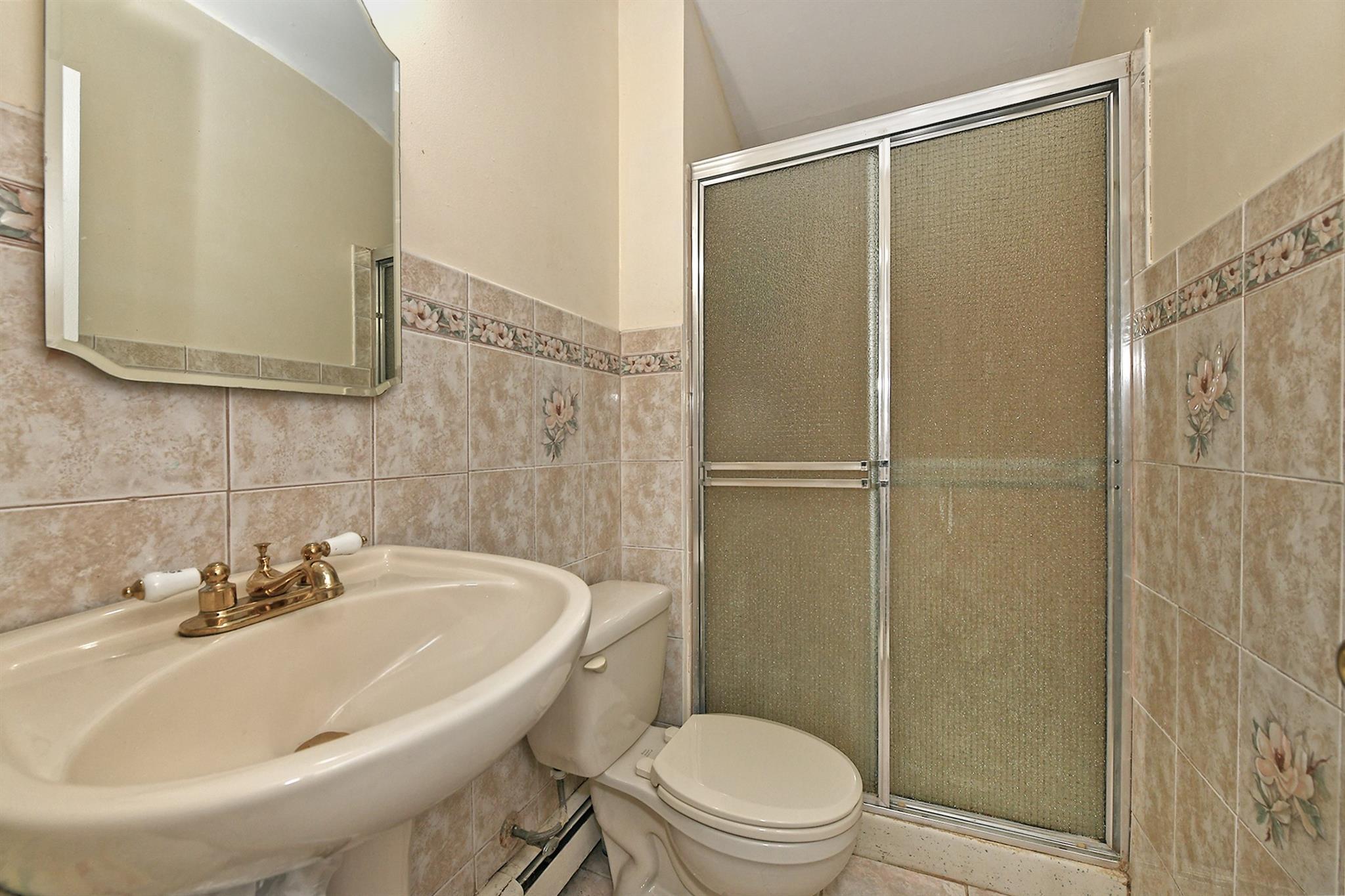 Single Family Split Pine  Suffolk County, NY 11763, MLS-861431-15
