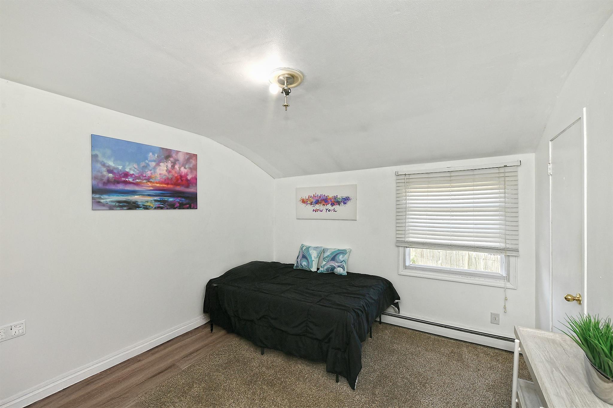 Single Family Split Pine  Suffolk County, NY 11763, MLS-861431-17