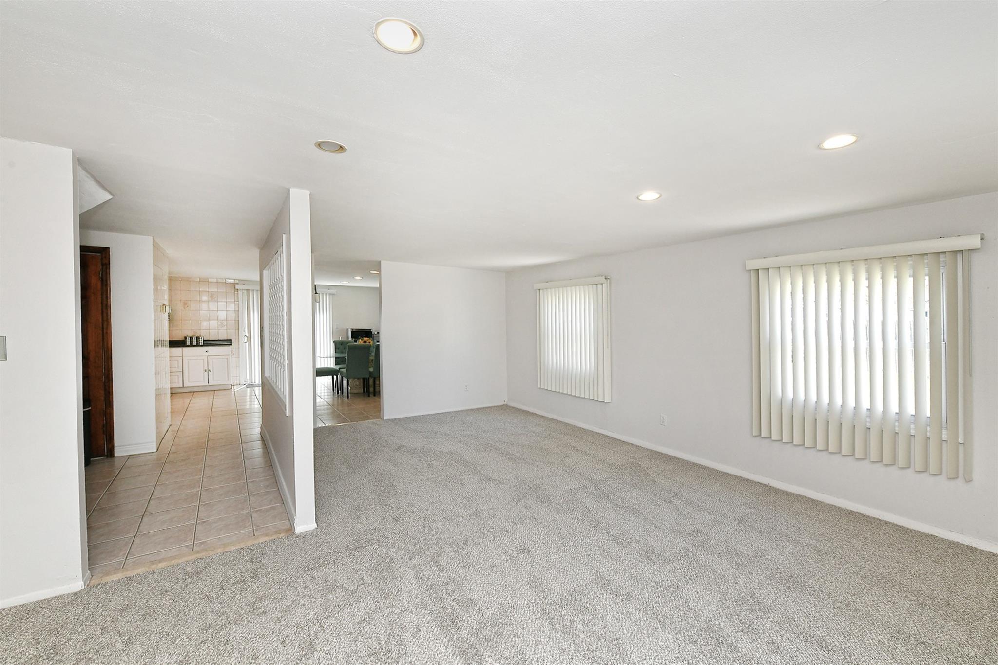 Single Family Split Pine  Suffolk County, NY 11763, MLS-861431-9
