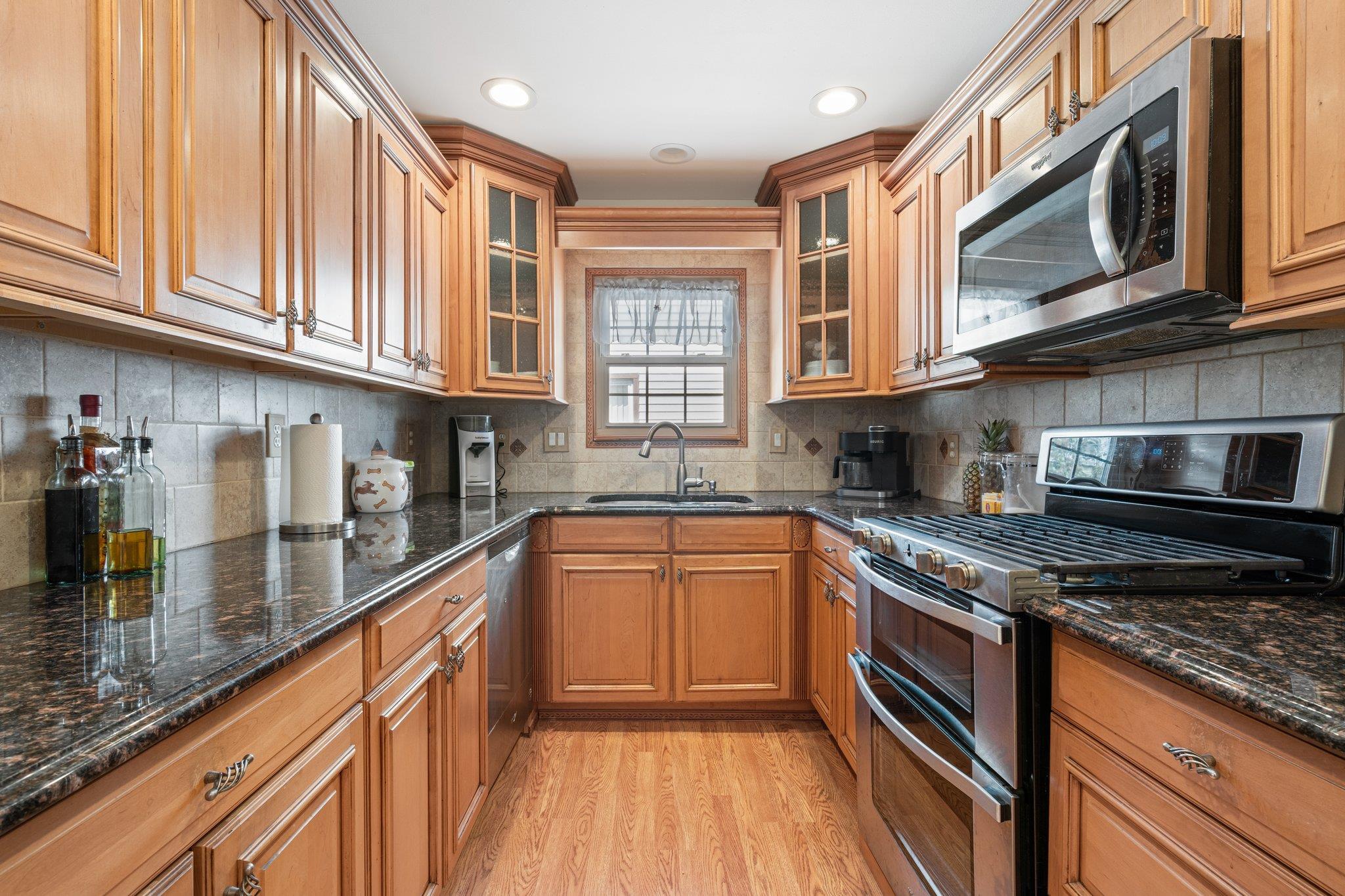 Single Family Pine  Nassau County, NY 11581, MLS-861445-4