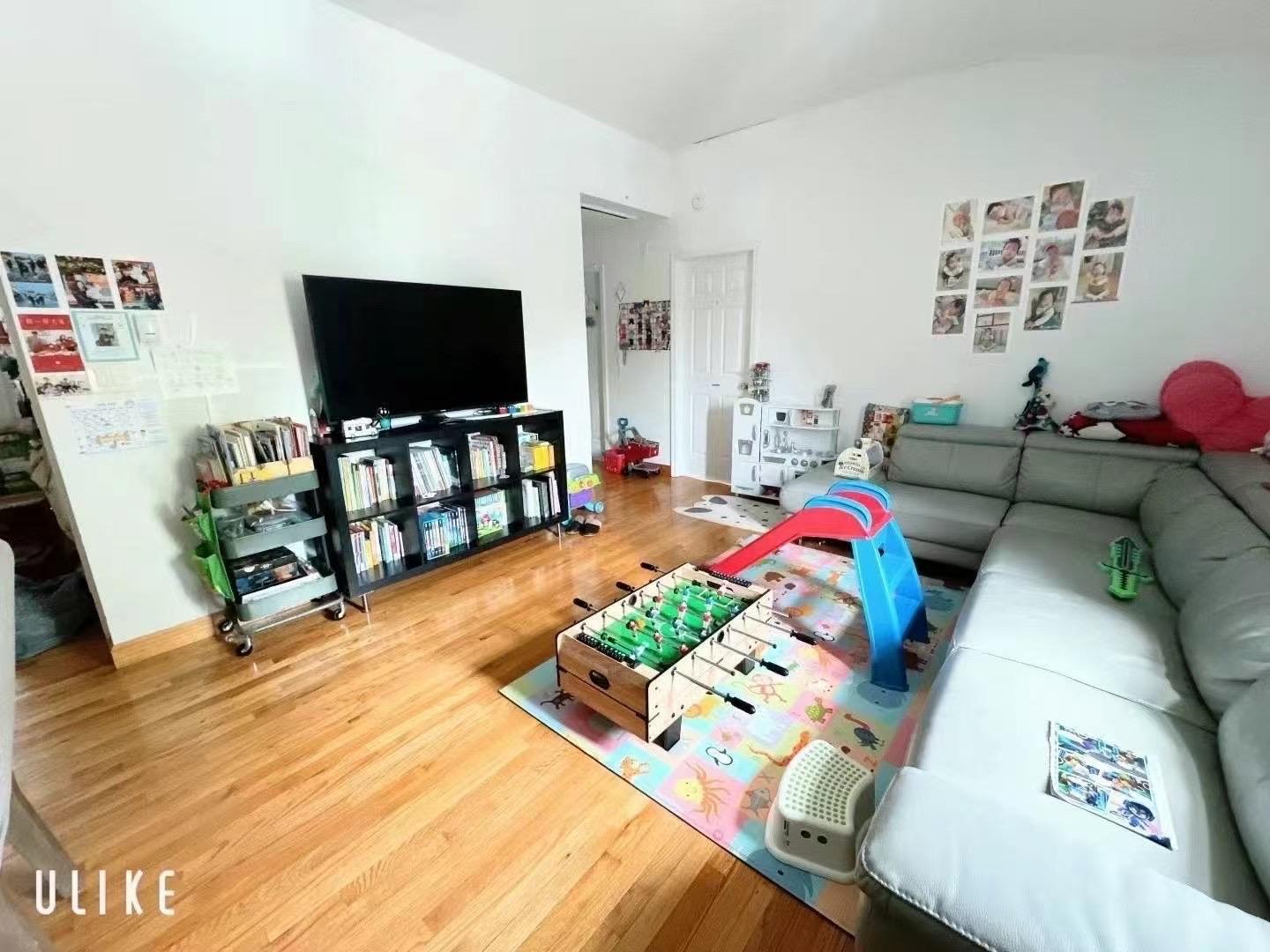 Single Family 38th  Queens, NY 11361, MLS-861450-2