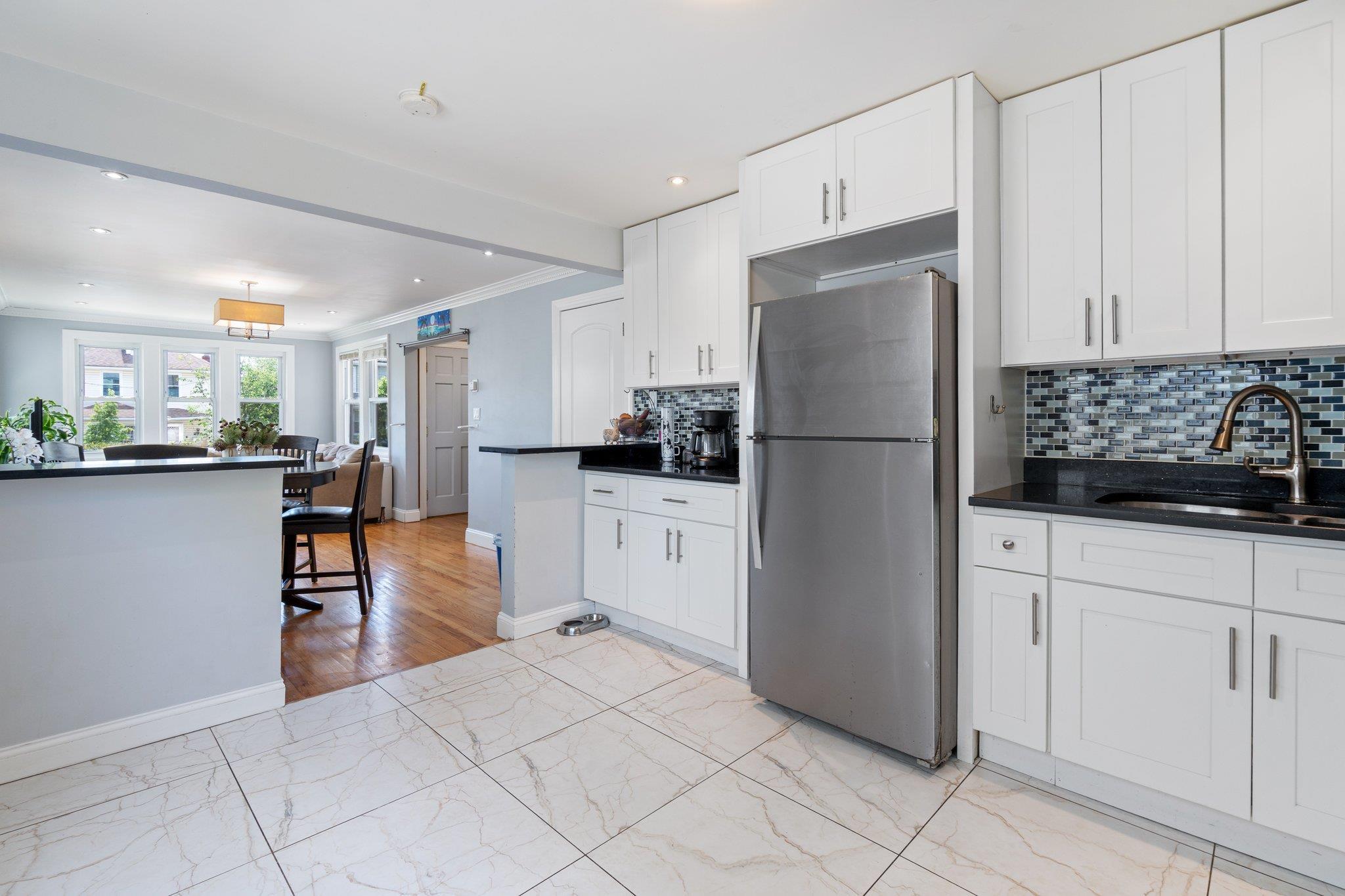 Single Family 131st  Queens, NY 11413, MLS-861453-10