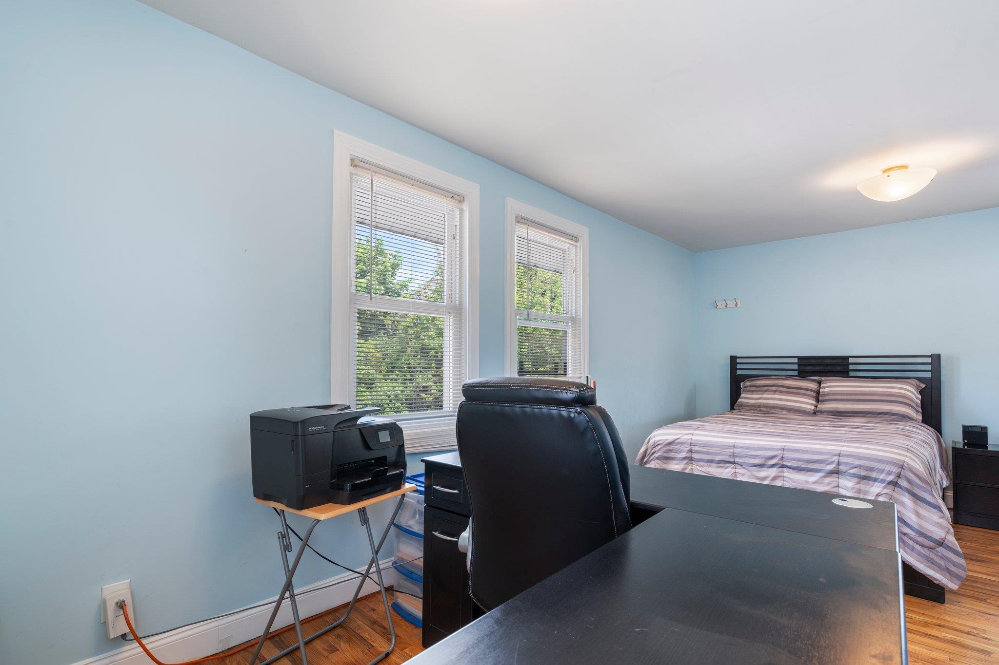 Single Family 131st  Queens, NY 11413, MLS-861453-18