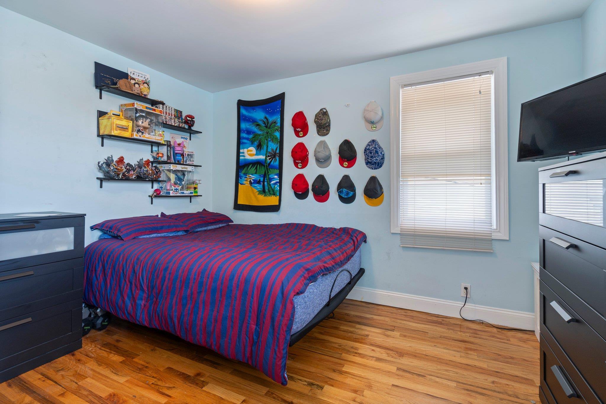 Single Family 131st  Queens, NY 11413, MLS-861453-19