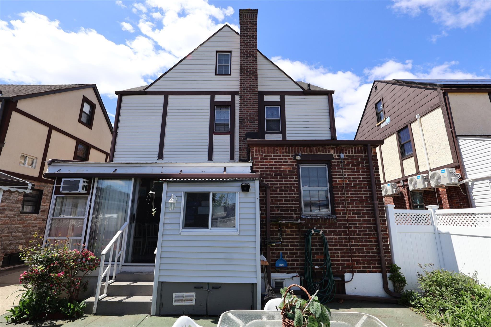 Single Family 219th  Queens, NY 11428, MLS-861475-15