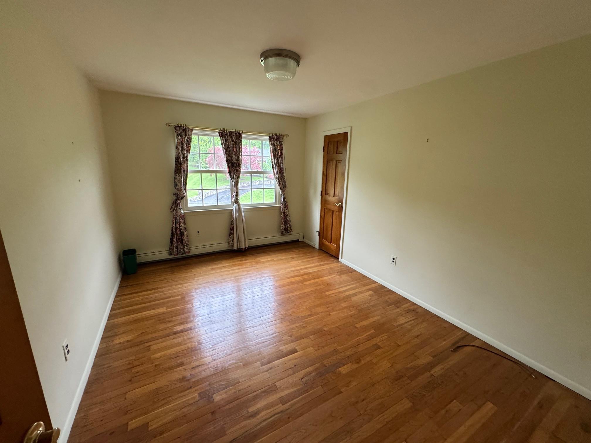 Single Family Nutly  Westchester County, NY 10598, MLS-861480-13