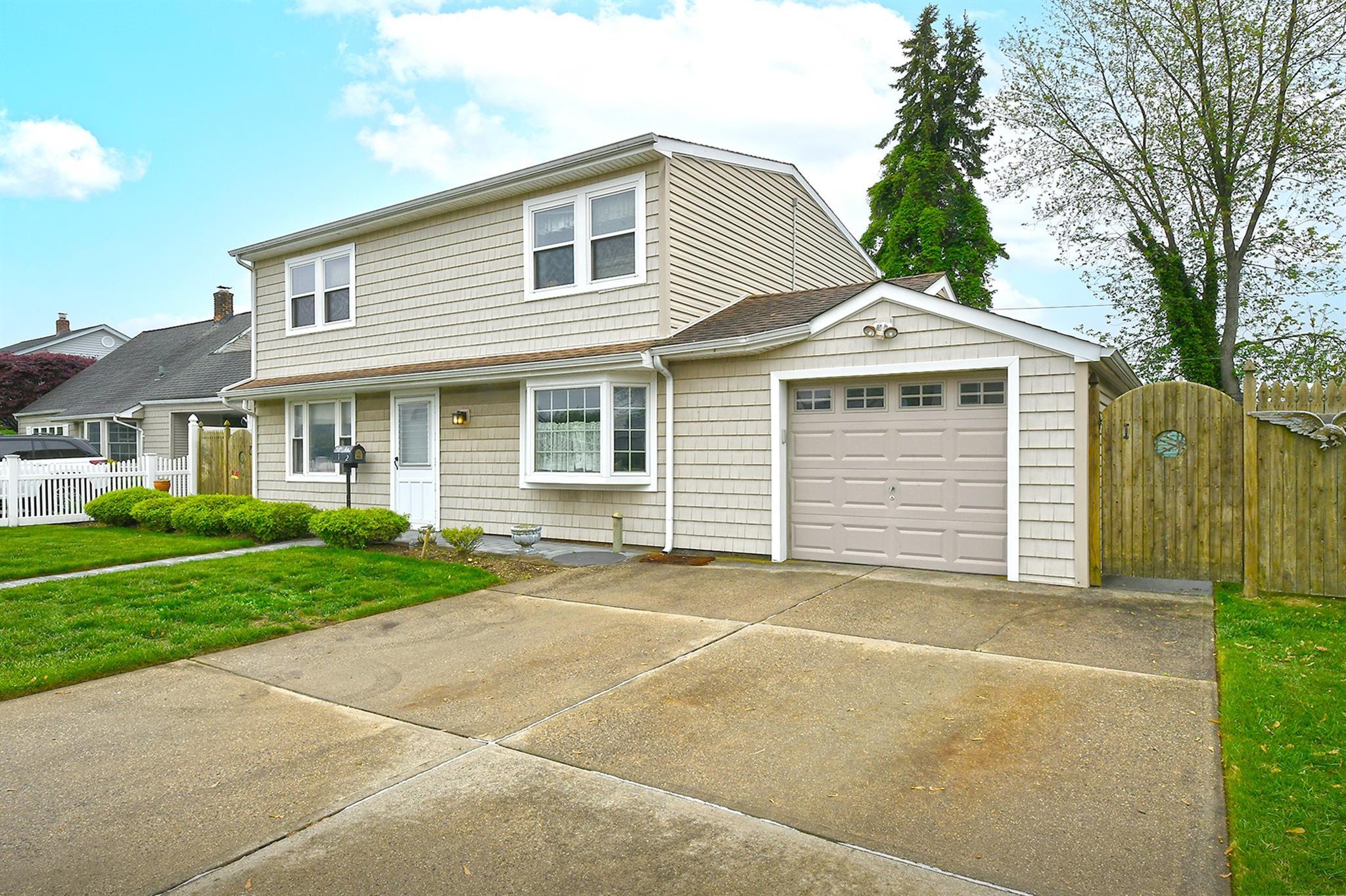 Single Family Haven  Nassau County, NY 11756, MLS-861483-3