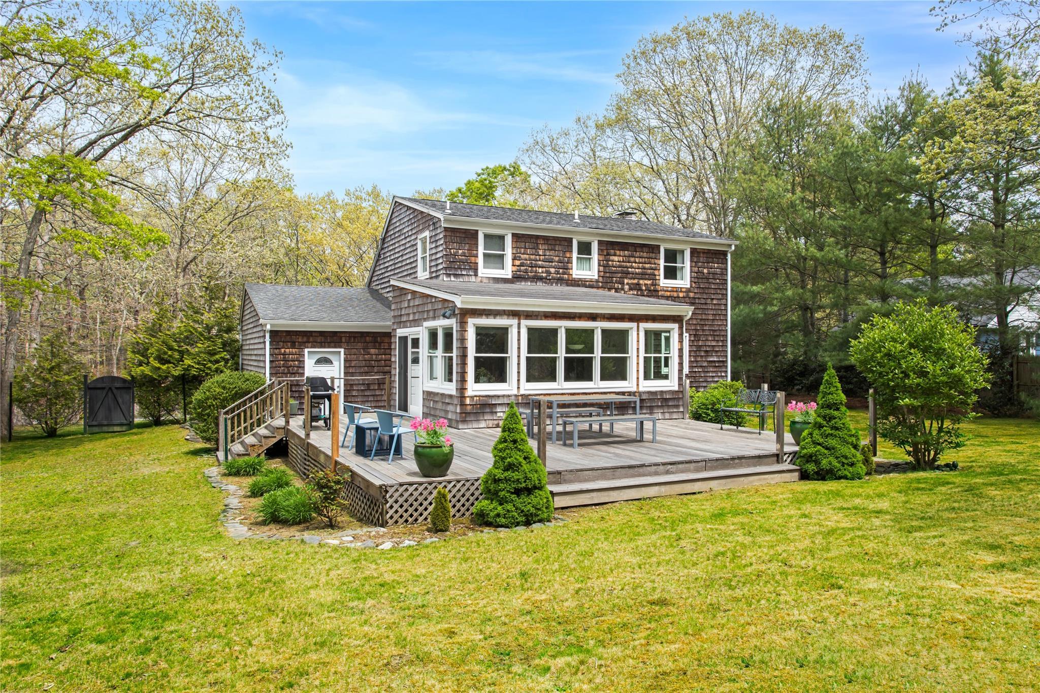 Single Family Water Mill Towd  Suffolk County, NY 11968, MLS-861484-11