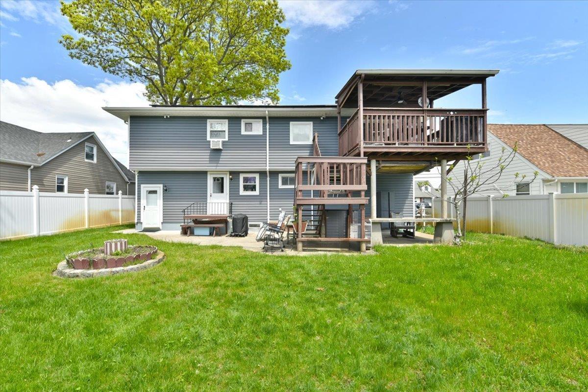 Single Family Pine  Nassau County, NY 11758, MLS-861488-24