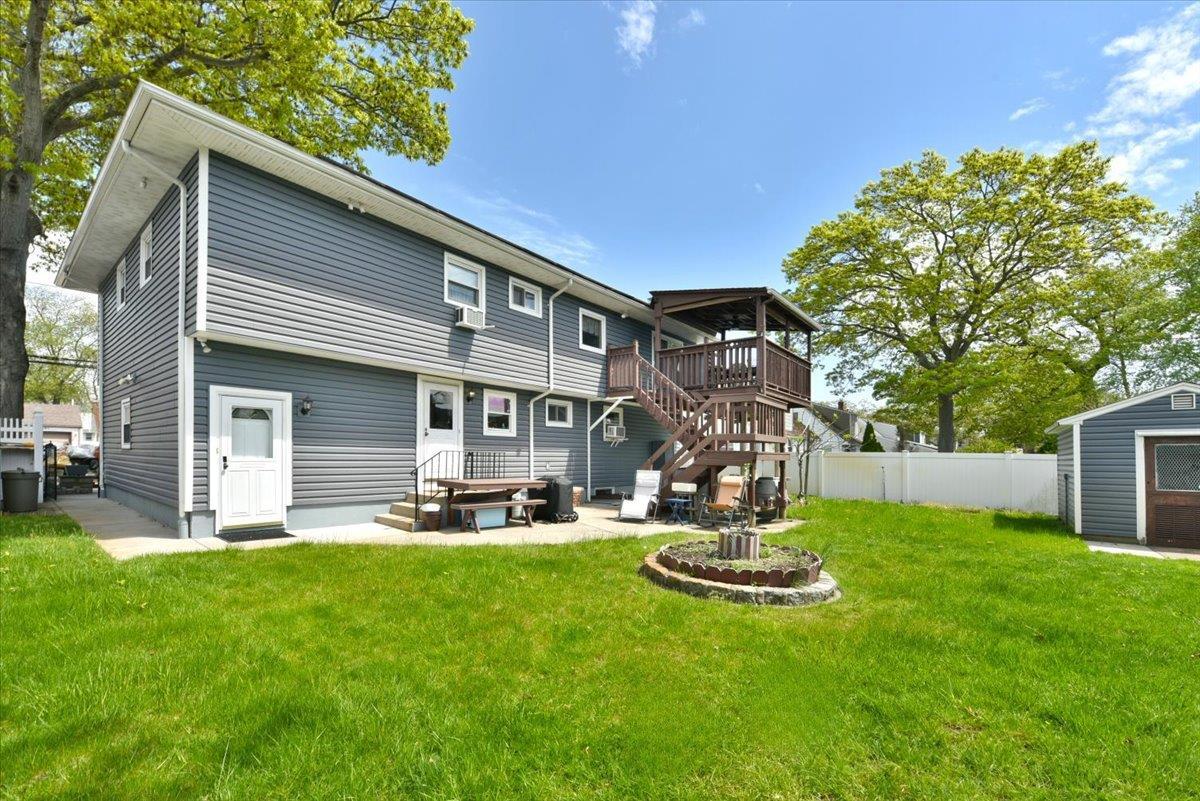 Single Family Pine  Nassau County, NY 11758, MLS-861488-25
