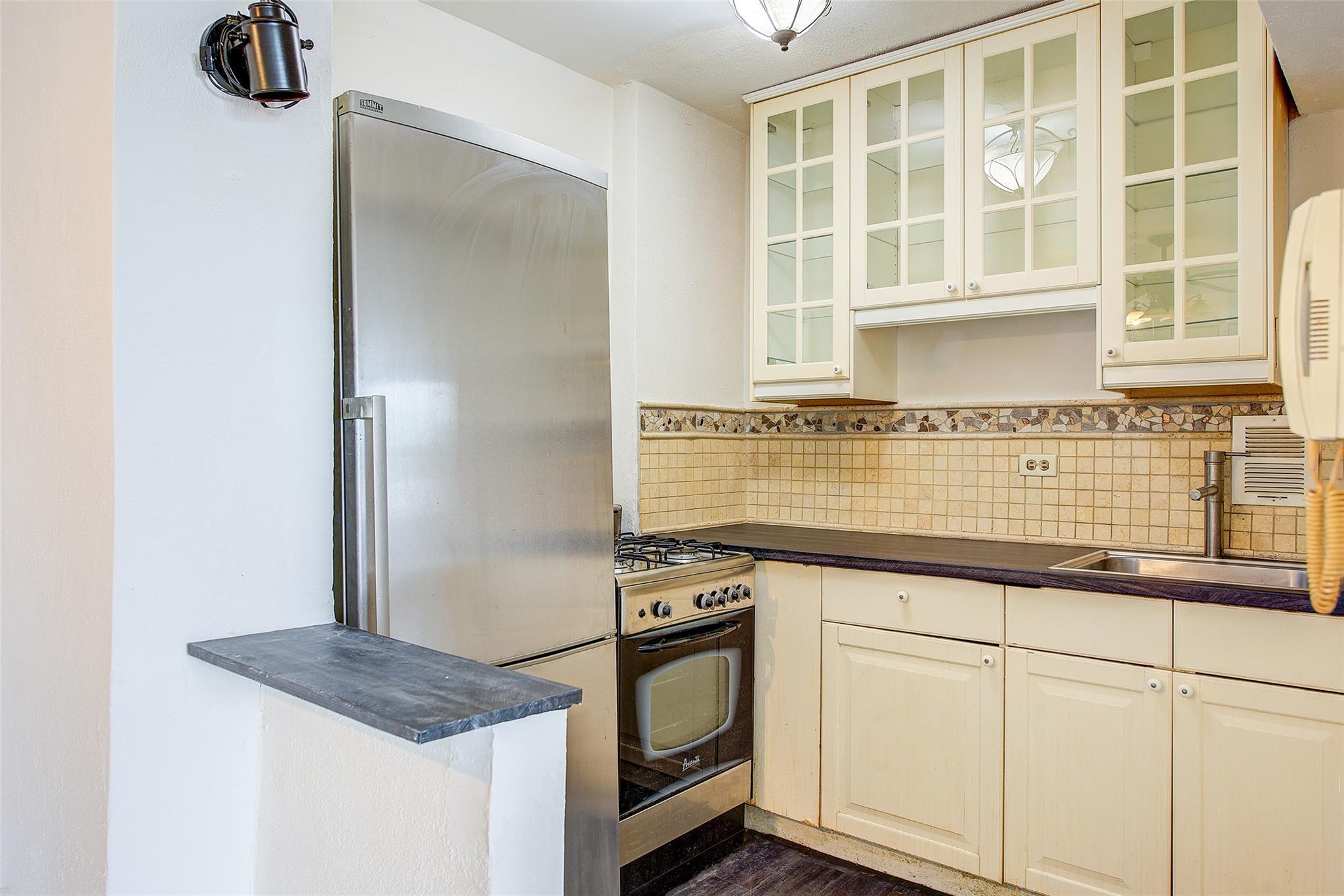 Coop Nostrand  Brooklyn, NY 11235, MLS-861495-9