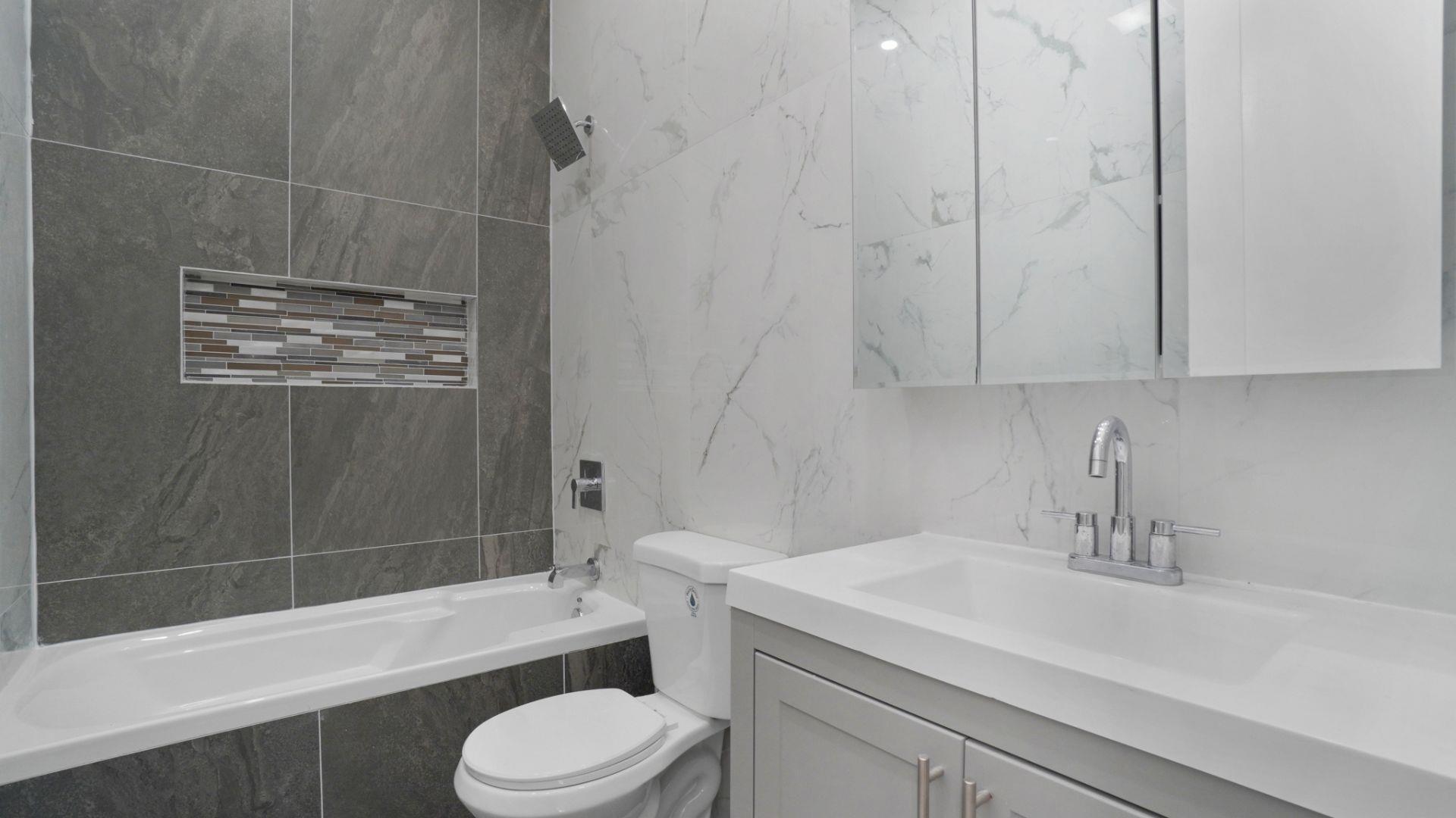 Single Family 183rd  Bronx, NY 10458, MLS-861512-20