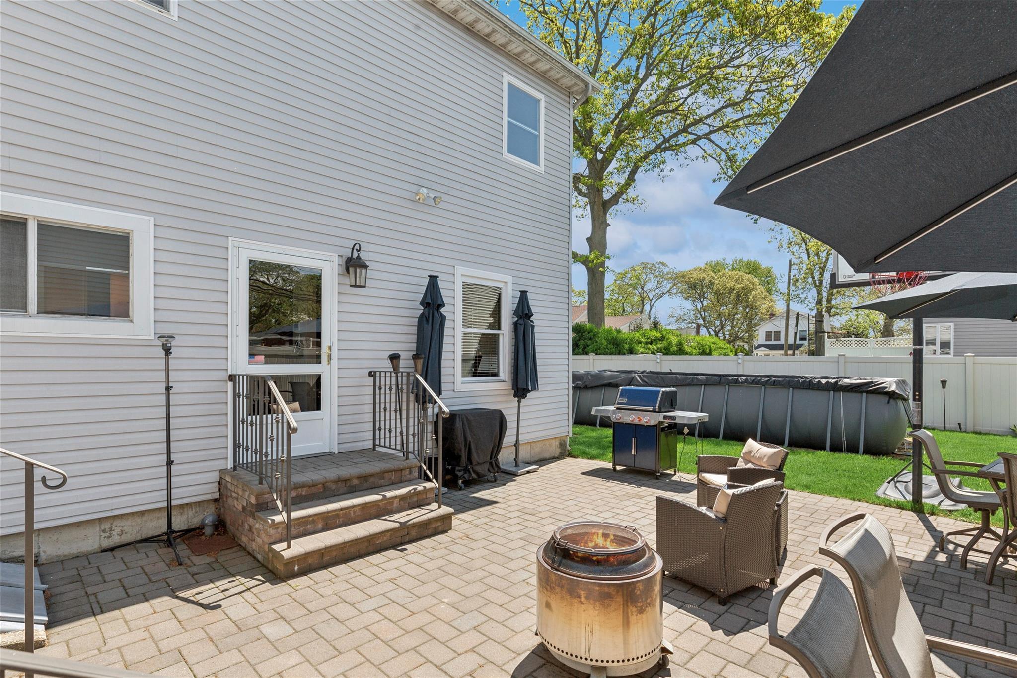 Single Family Greene  Suffolk County, NY 11757, MLS-861518-31