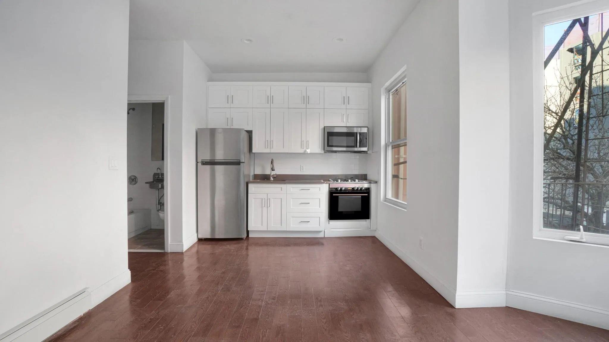 Single Family Anthony  Bronx, NY 10457, MLS-861534-19
