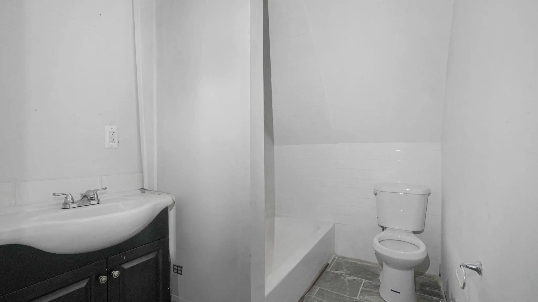 Single Family Anthony  Bronx, NY 10457, MLS-861534-26