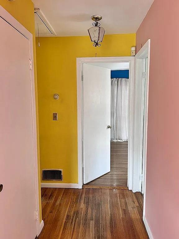 Single Family Maple  Westchester County, NY 10520, MLS-861538-19
