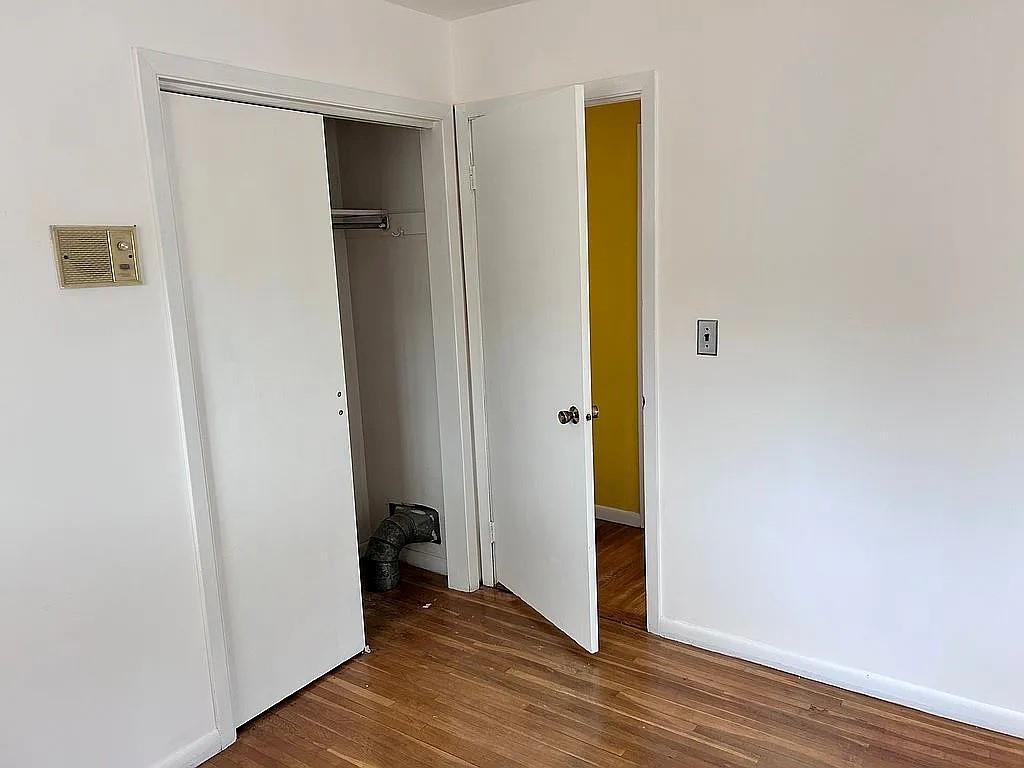 Single Family Maple  Westchester County, NY 10520, MLS-861538-20