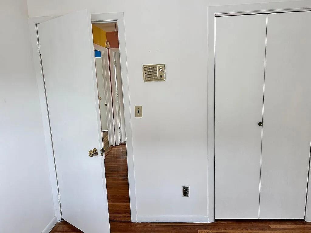 Single Family Maple  Westchester County, NY 10520, MLS-861538-22