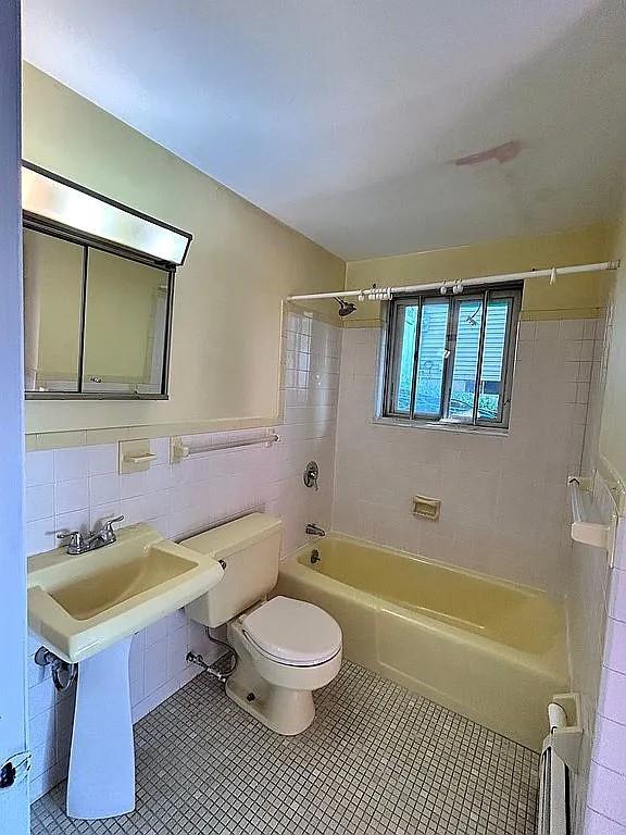 Single Family Maple  Westchester County, NY 10520, MLS-861538-30