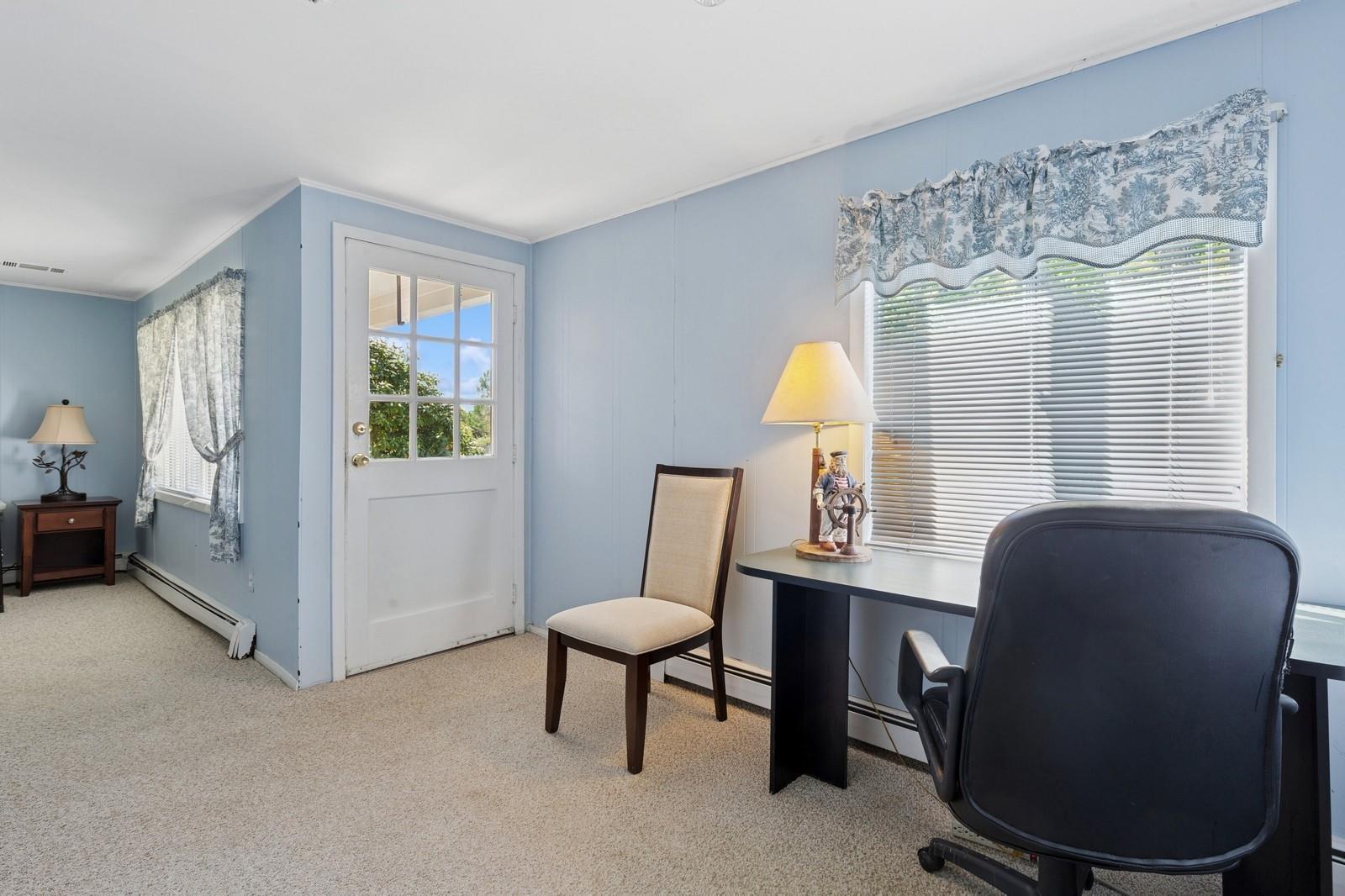 Single Family Woodside  Suffolk County, NY 11772, MLS-861540-22