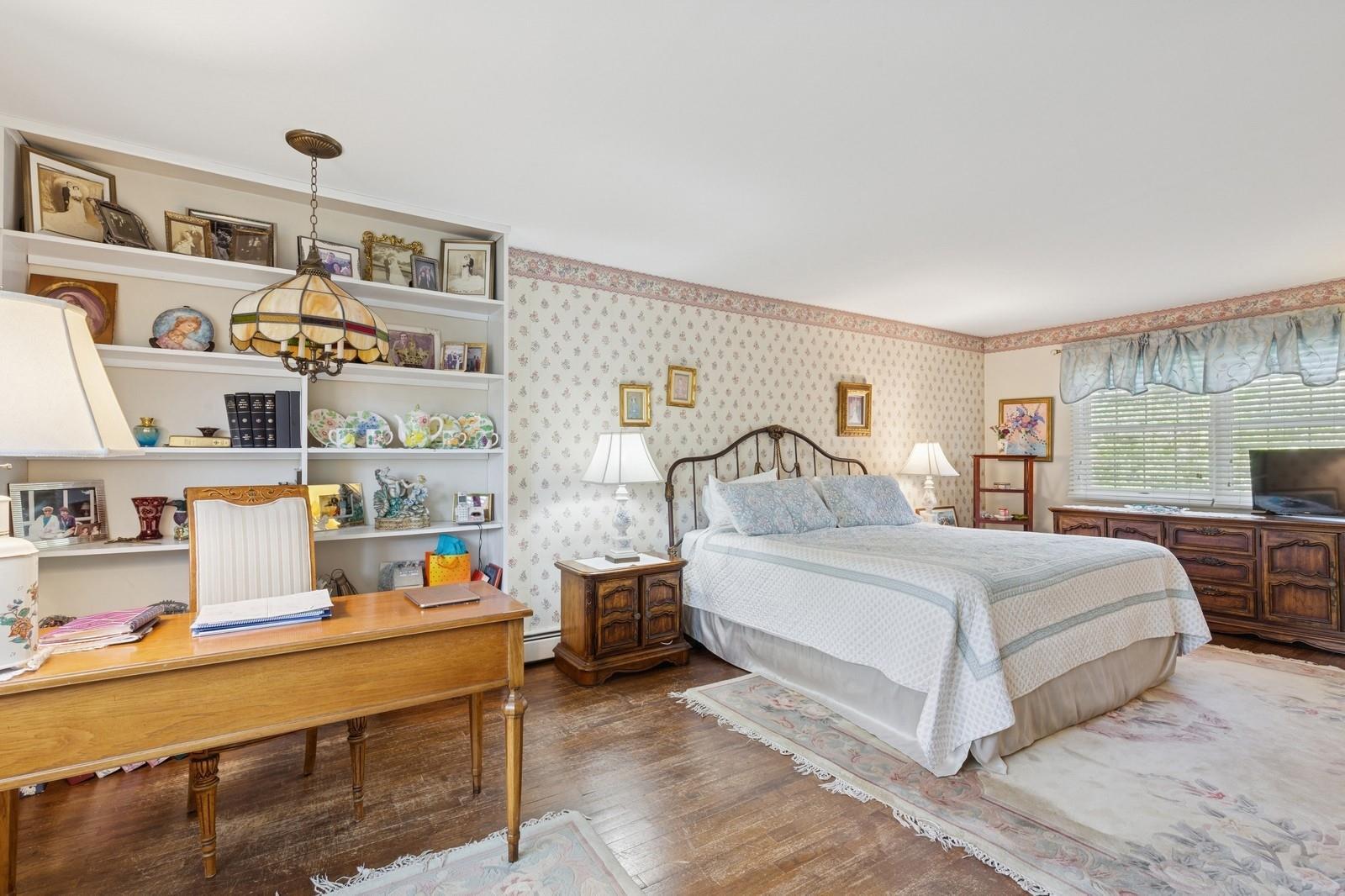 Single Family Woodside  Suffolk County, NY 11772, MLS-861540-32