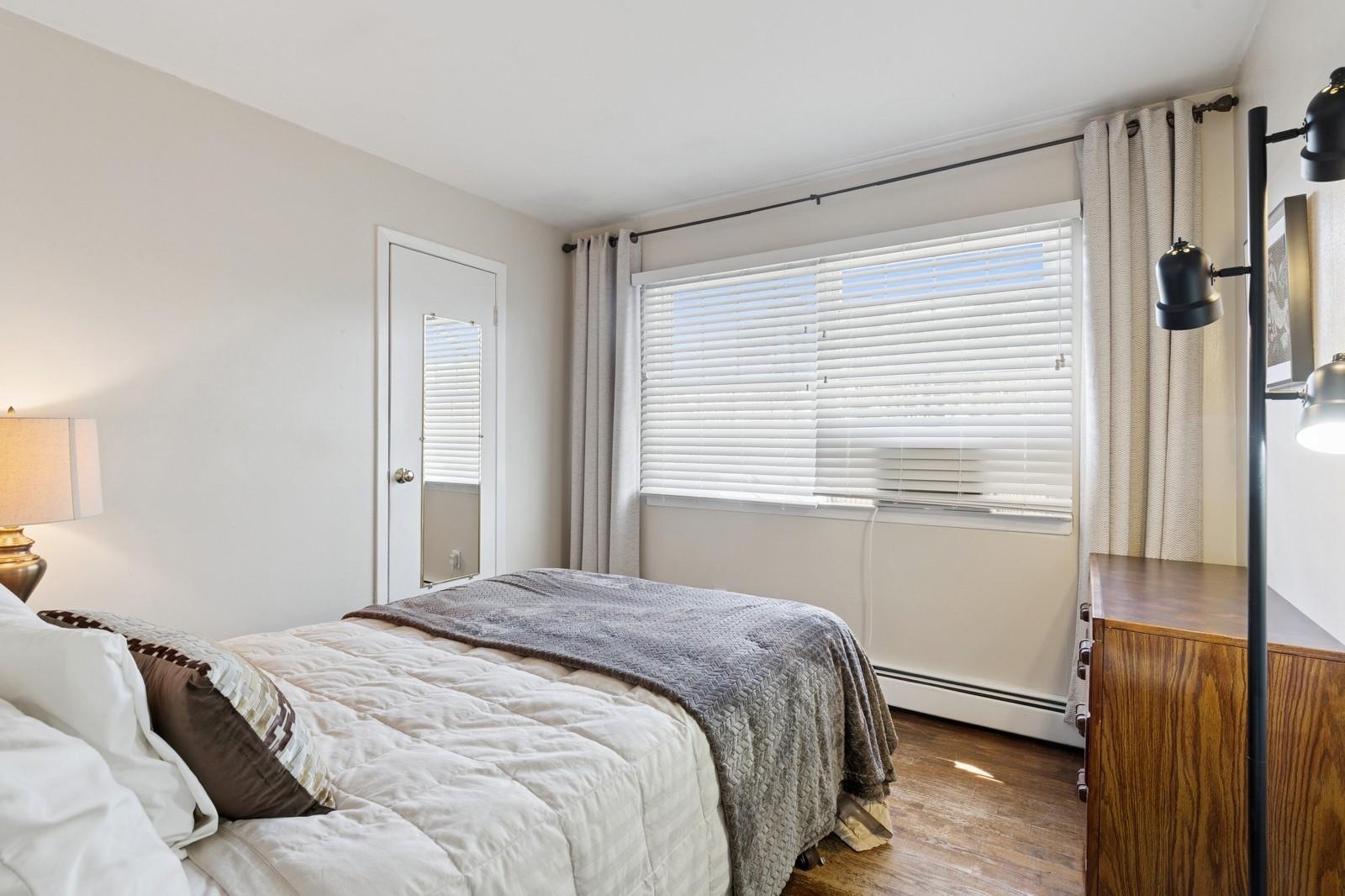 Single Family Woodside  Suffolk County, NY 11772, MLS-861540-34