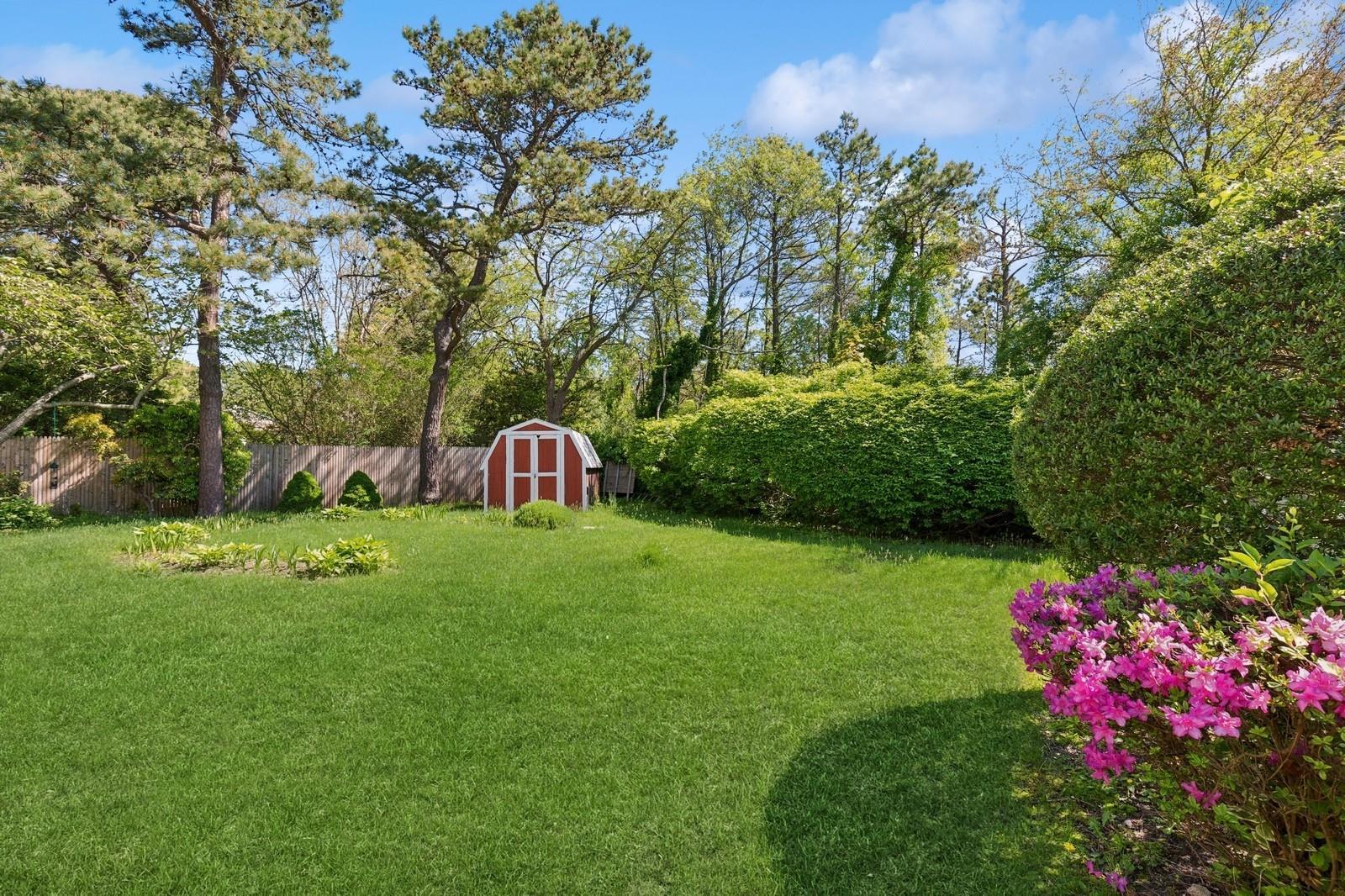 Single Family Woodside  Suffolk County, NY 11772, MLS-861540-37