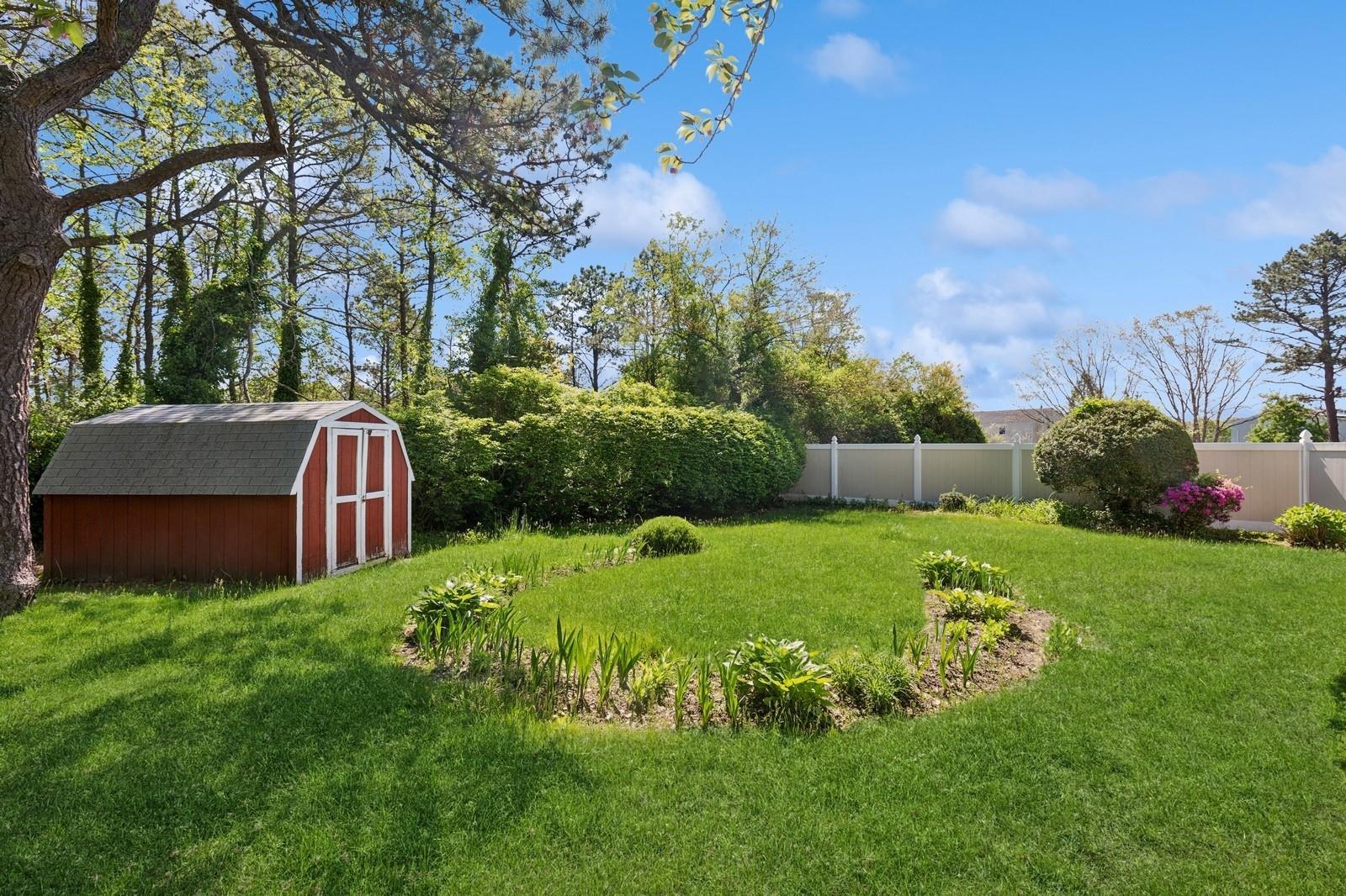 Single Family Woodside  Suffolk County, NY 11772, MLS-861540-40