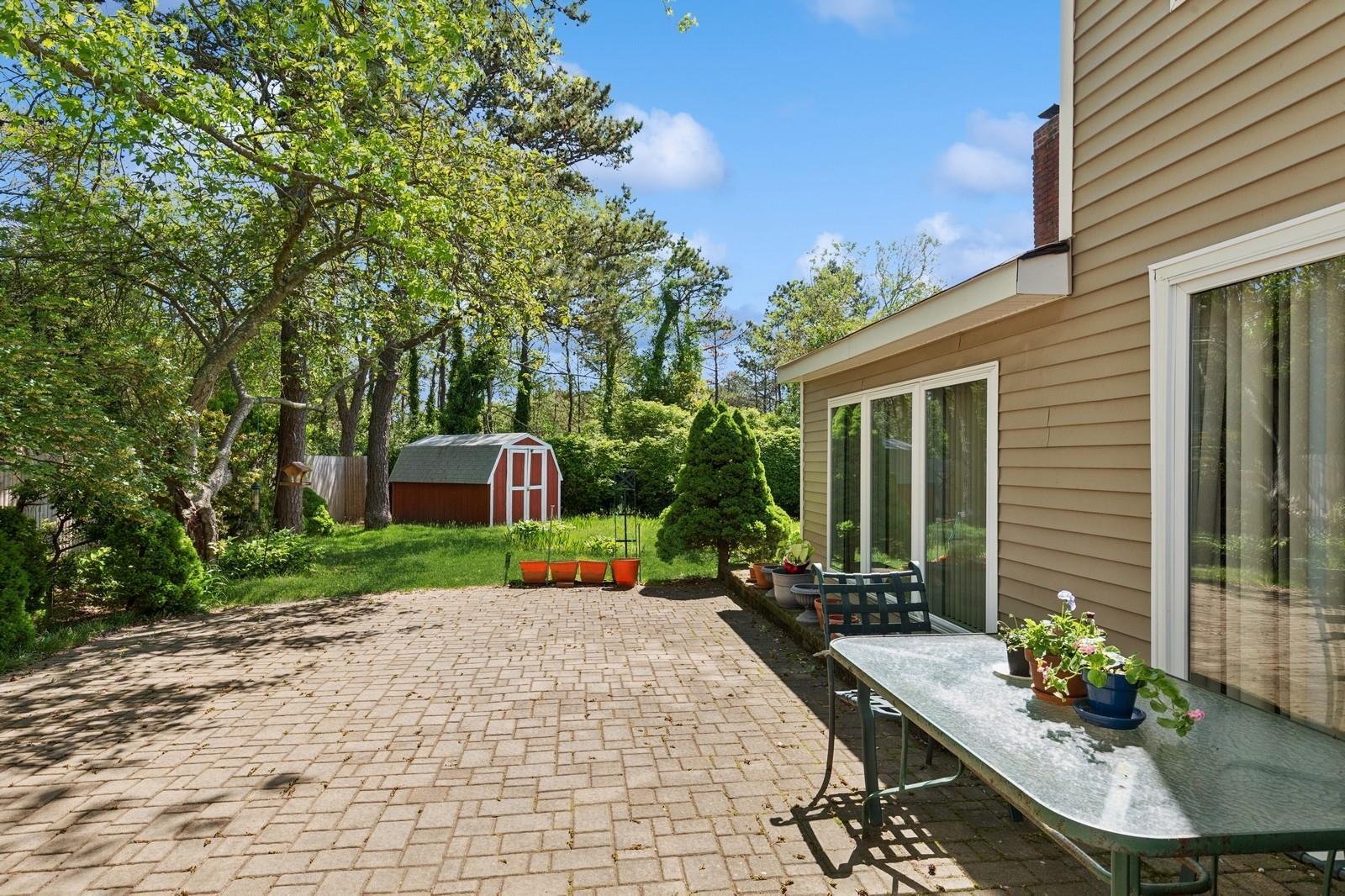 Single Family Woodside  Suffolk County, NY 11772, MLS-861540-46