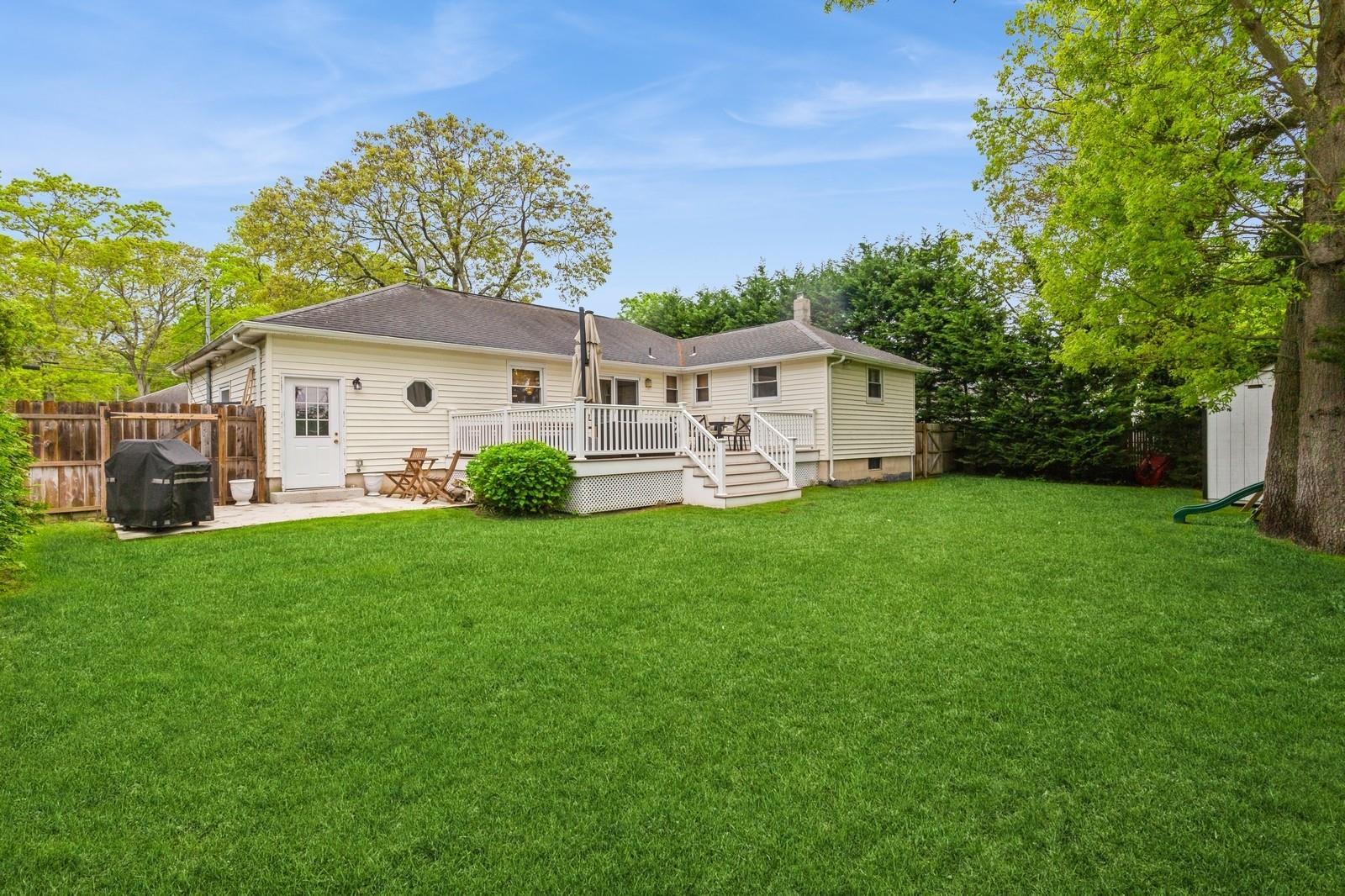 Single Family Schoenfeld  Suffolk County, NY 11772, MLS-861542-3