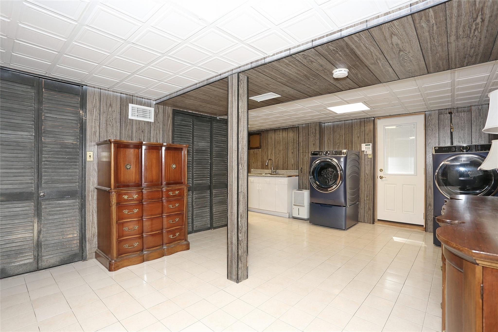 Single Family Bell  Rockland County, NY 10977, MLS-861547-28