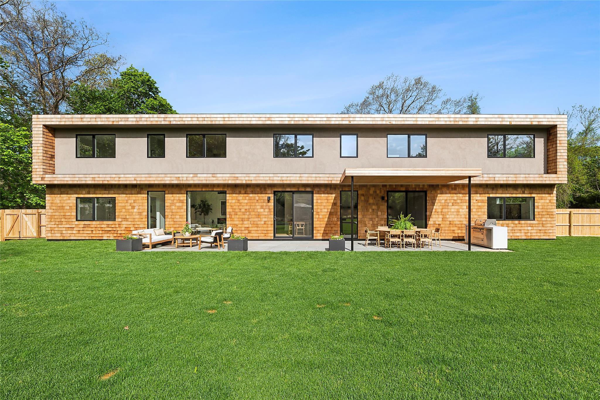 Single Family School  Suffolk County, NY 11937, MLS-861555-3