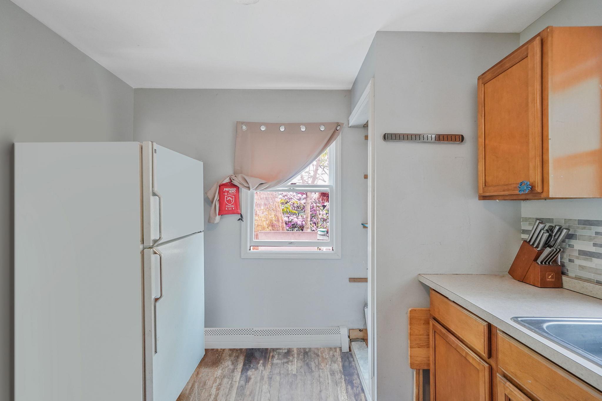 Single Family Queen  Suffolk County, NY 11789, MLS-861565-10