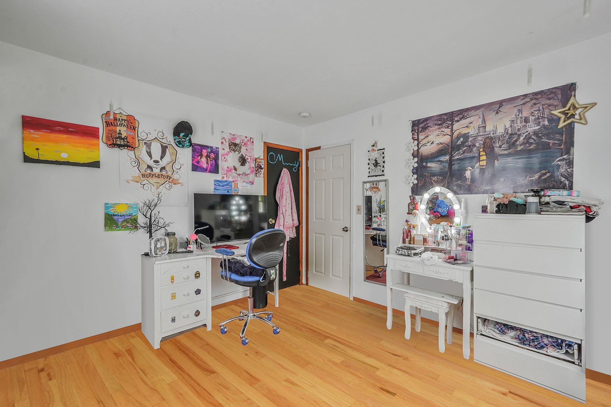 Single Family Queen  Suffolk County, NY 11789, MLS-861565-14