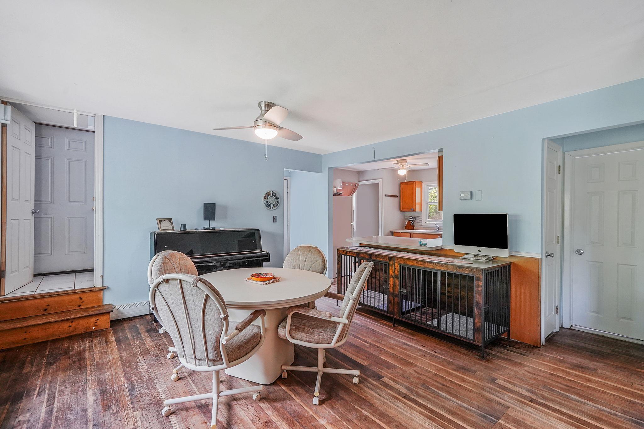 Single Family Queen  Suffolk County, NY 11789, MLS-861565-3
