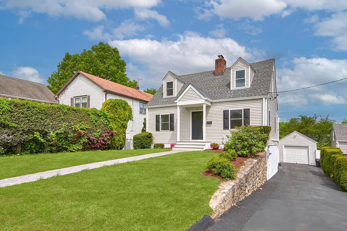 Single Family Locust  Westchester County, NY 10595, MLS-861568-2