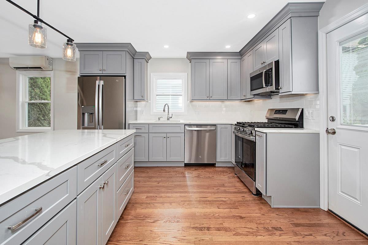 Single Family Locust  Westchester County, NY 10595, MLS-861568-8
