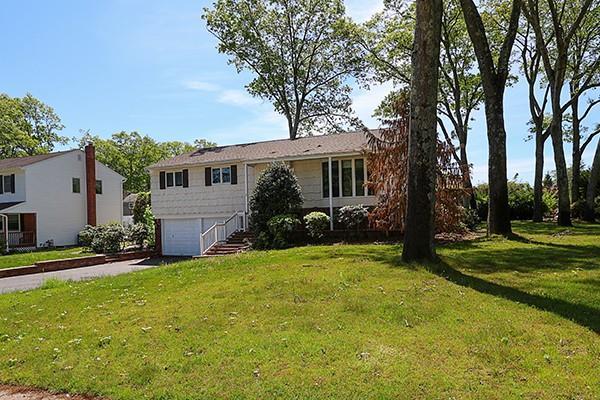 Single Family Ramondo  Suffolk County, NY 11787, MLS-861606-3