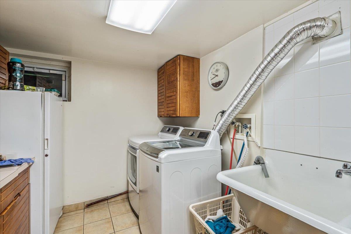 Single Family 214th  Queens, NY 11360, MLS-861610-31