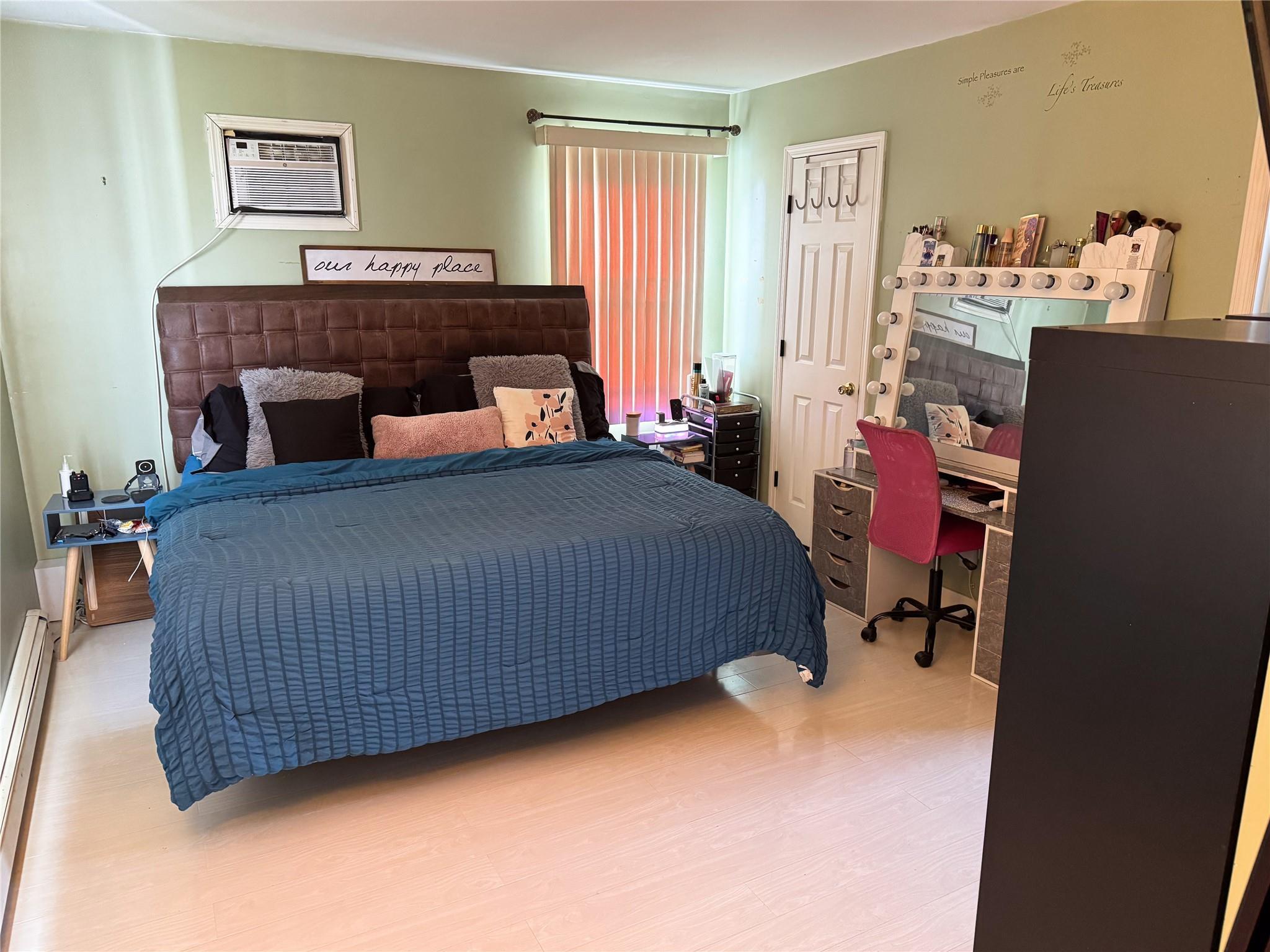 Single Family Alhambra  Suffolk County, NY 11757, MLS-861611-6