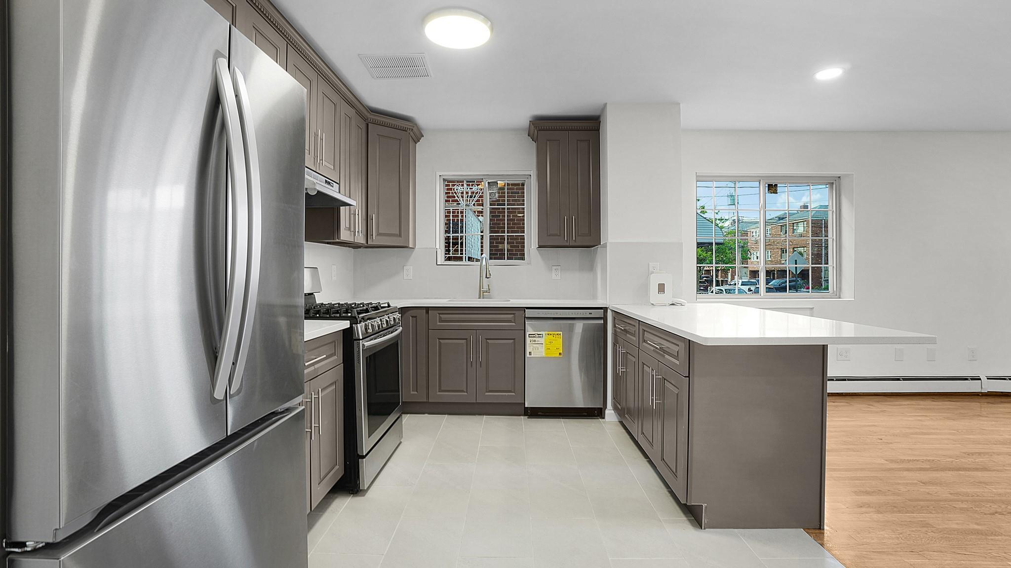 Single Family Clarence  Bronx, NY 10465, MLS-861622-14