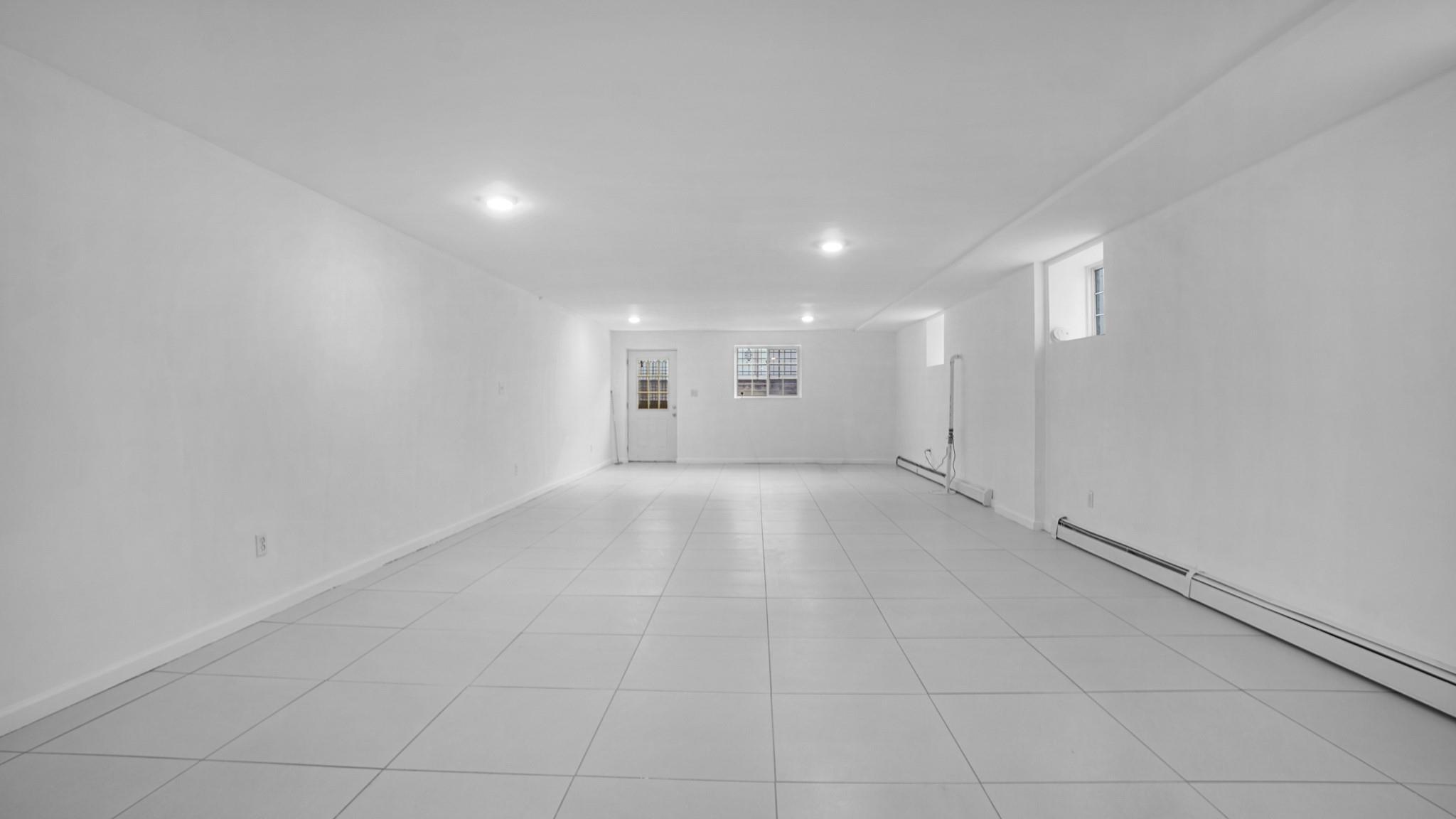 Single Family Clarence  Bronx, NY 10465, MLS-861622-24